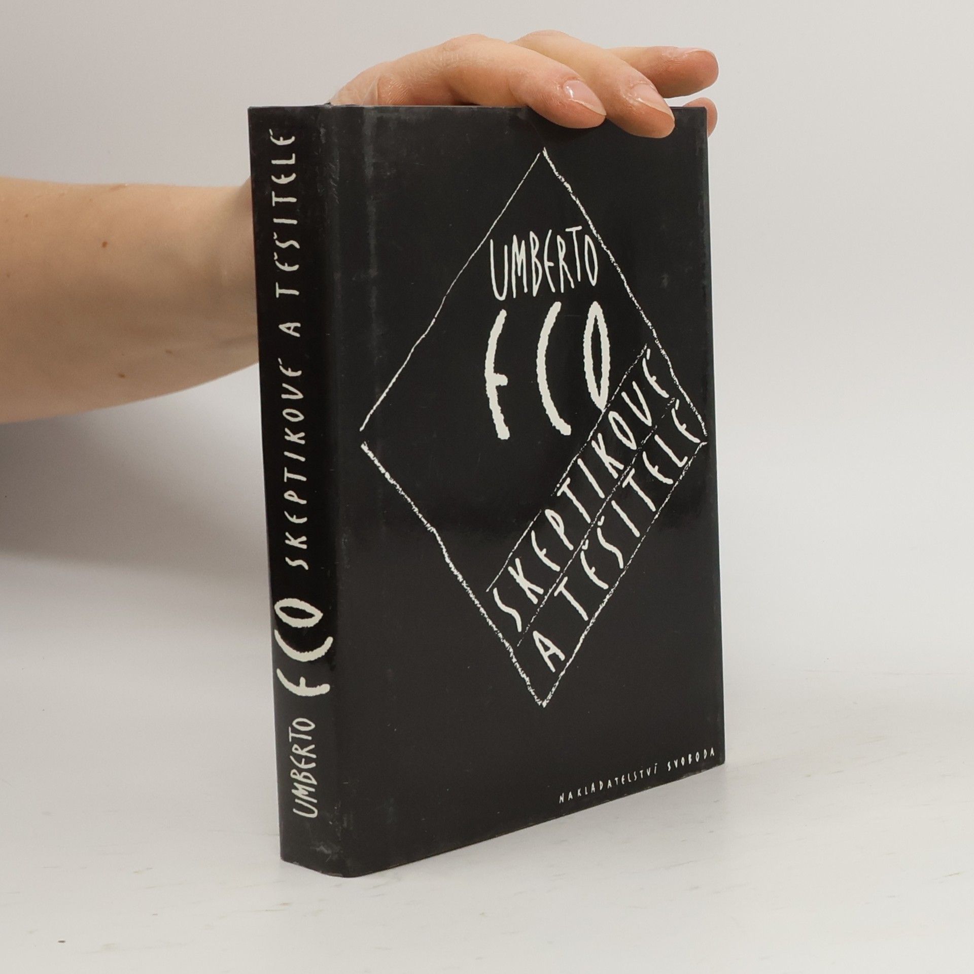 Umberto Eco Skeptikové a těšitelé