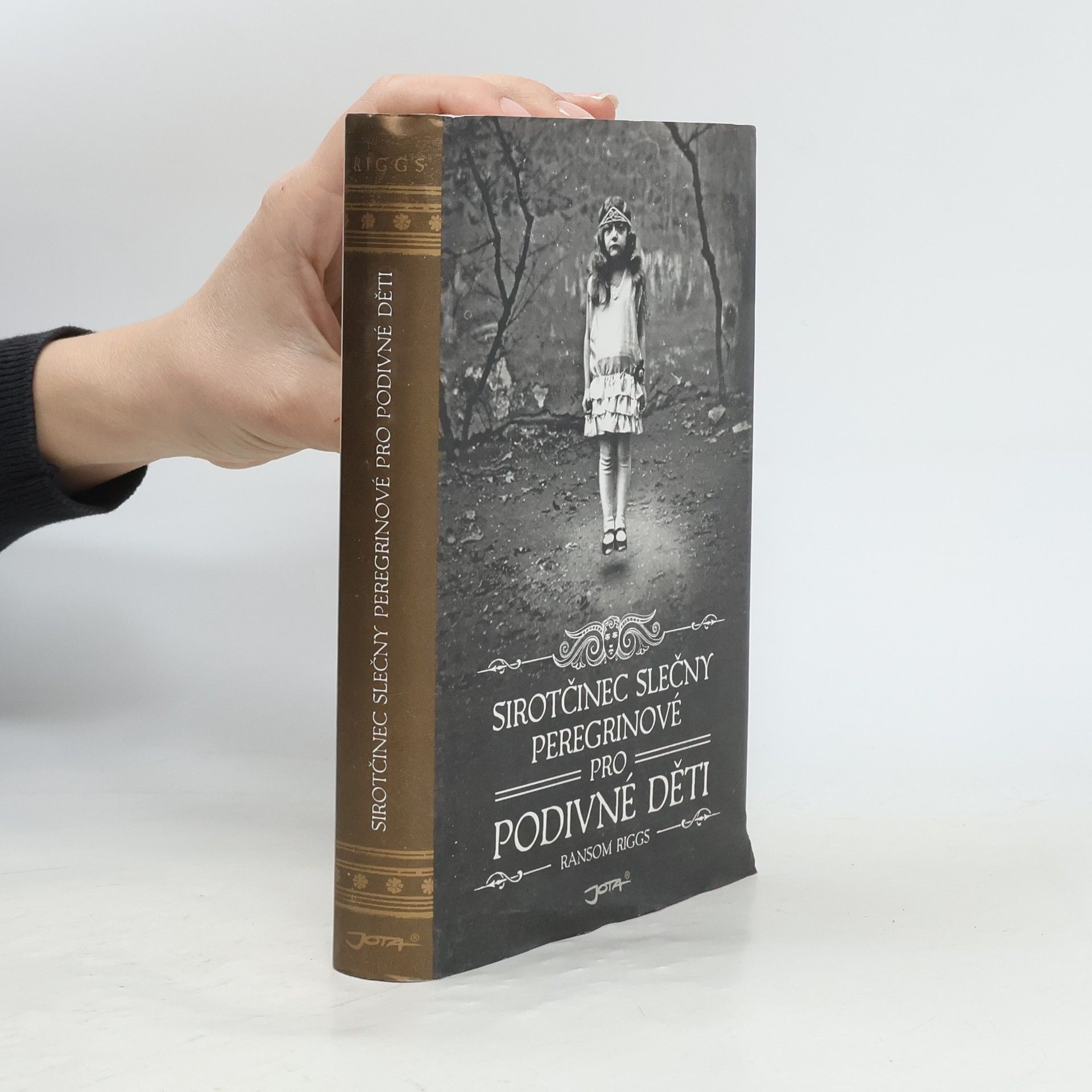 Ransom Riggs Sirotčinec slečny Peregrinové pro podivné děti