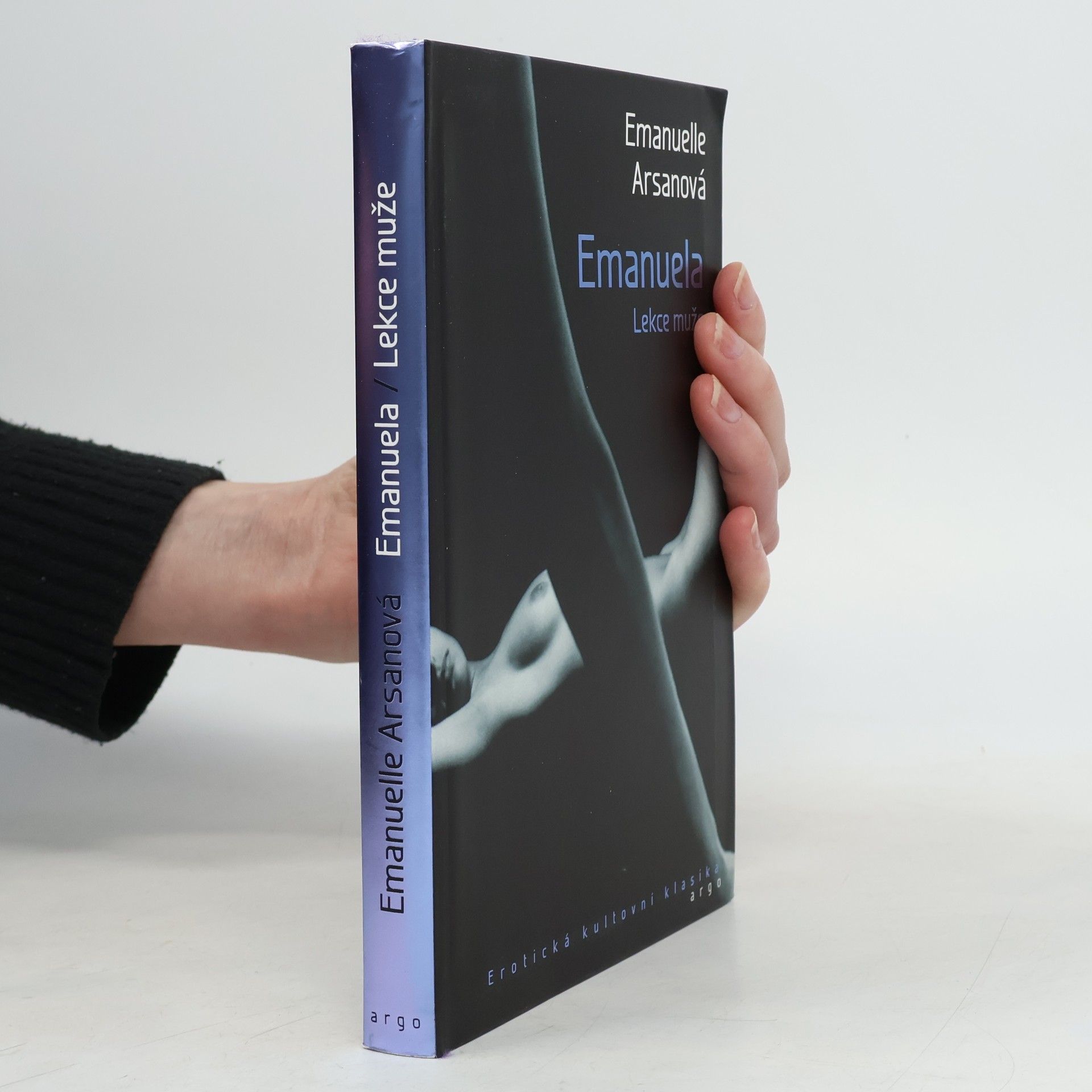 Maryat Andriane Emanuela. Lekce muže