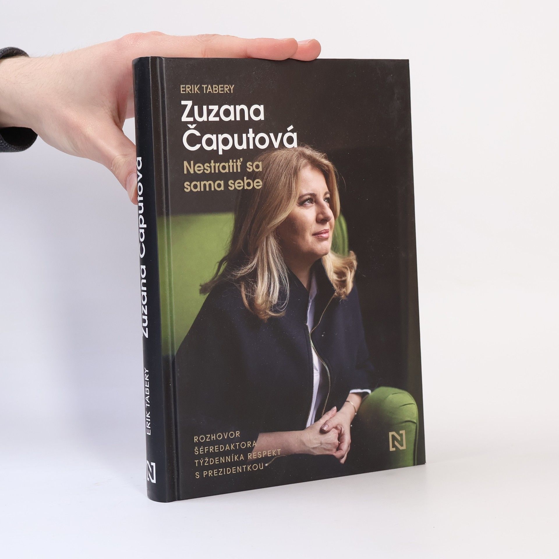 Erik Tabery Zuzana Čaputová. Nestratiť sa sama sebe