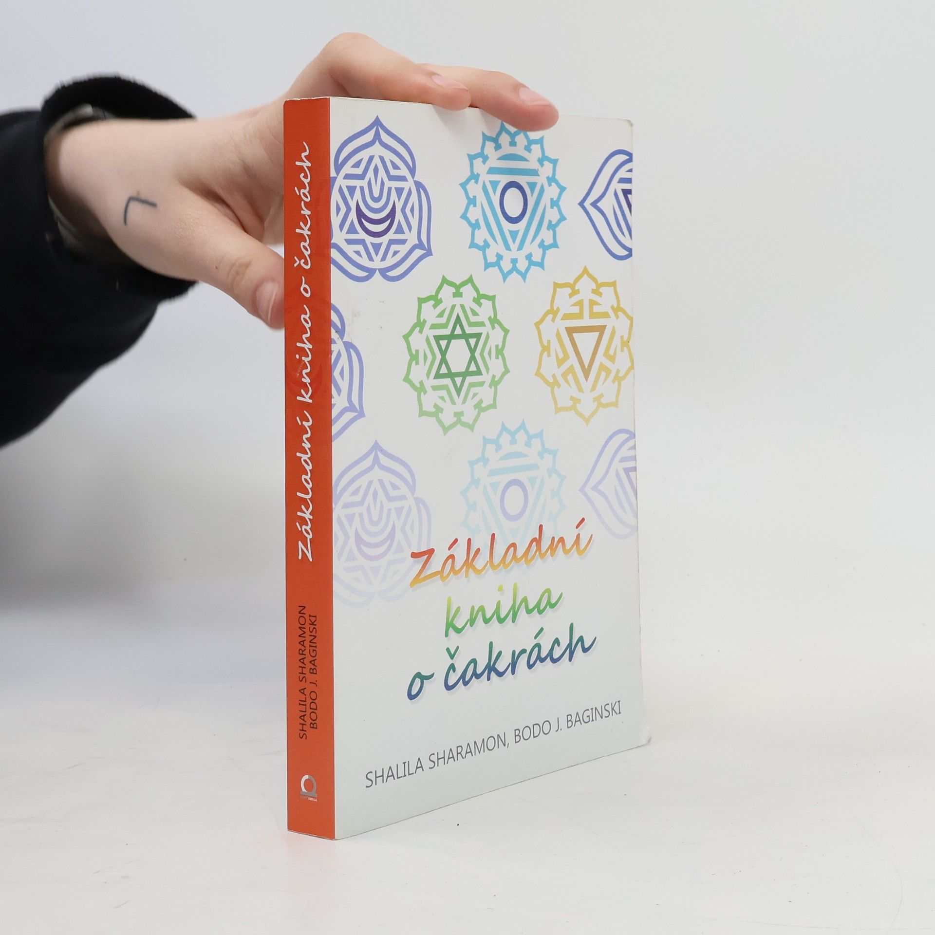 Základní kniha o čakrách