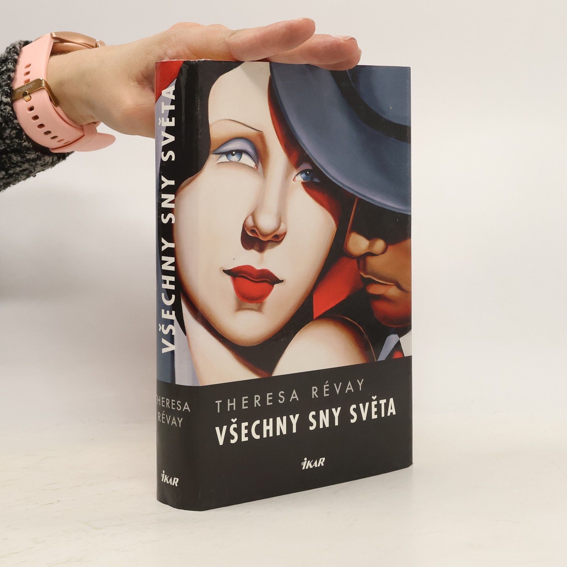 Theresa Révay Všechny sny světa