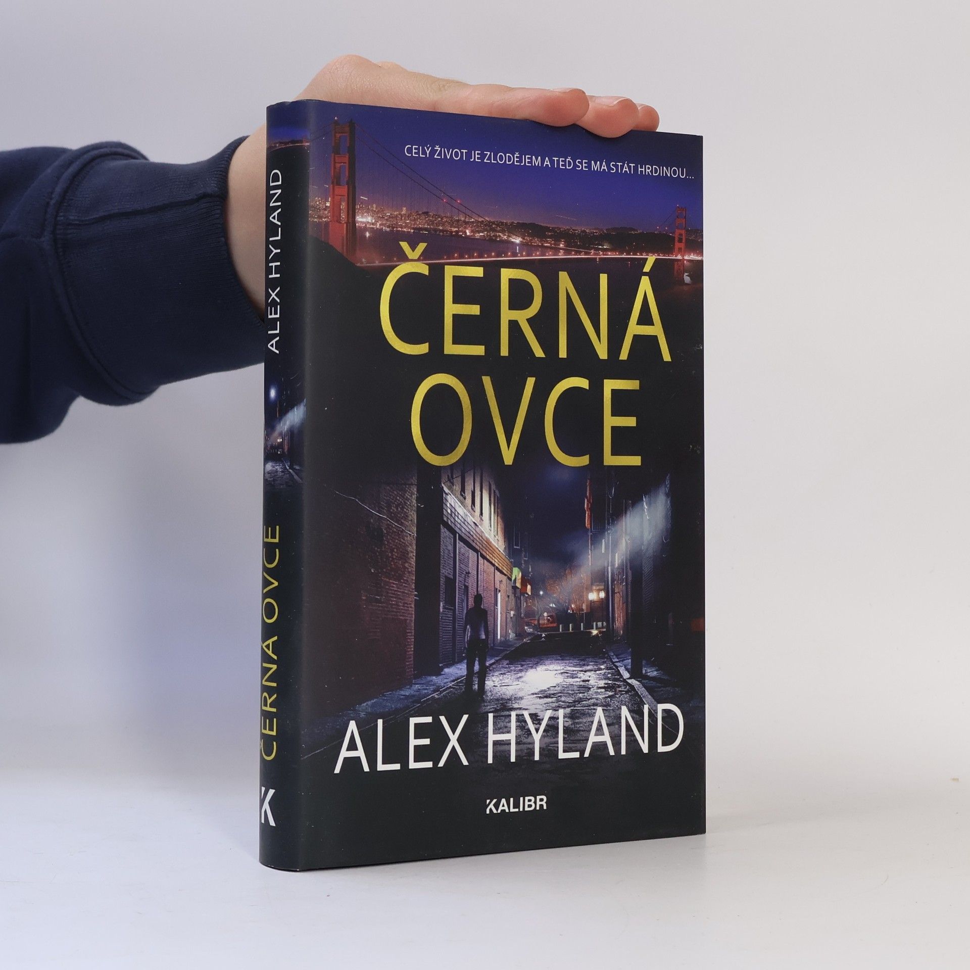 Alex Hyland Černá ovce
