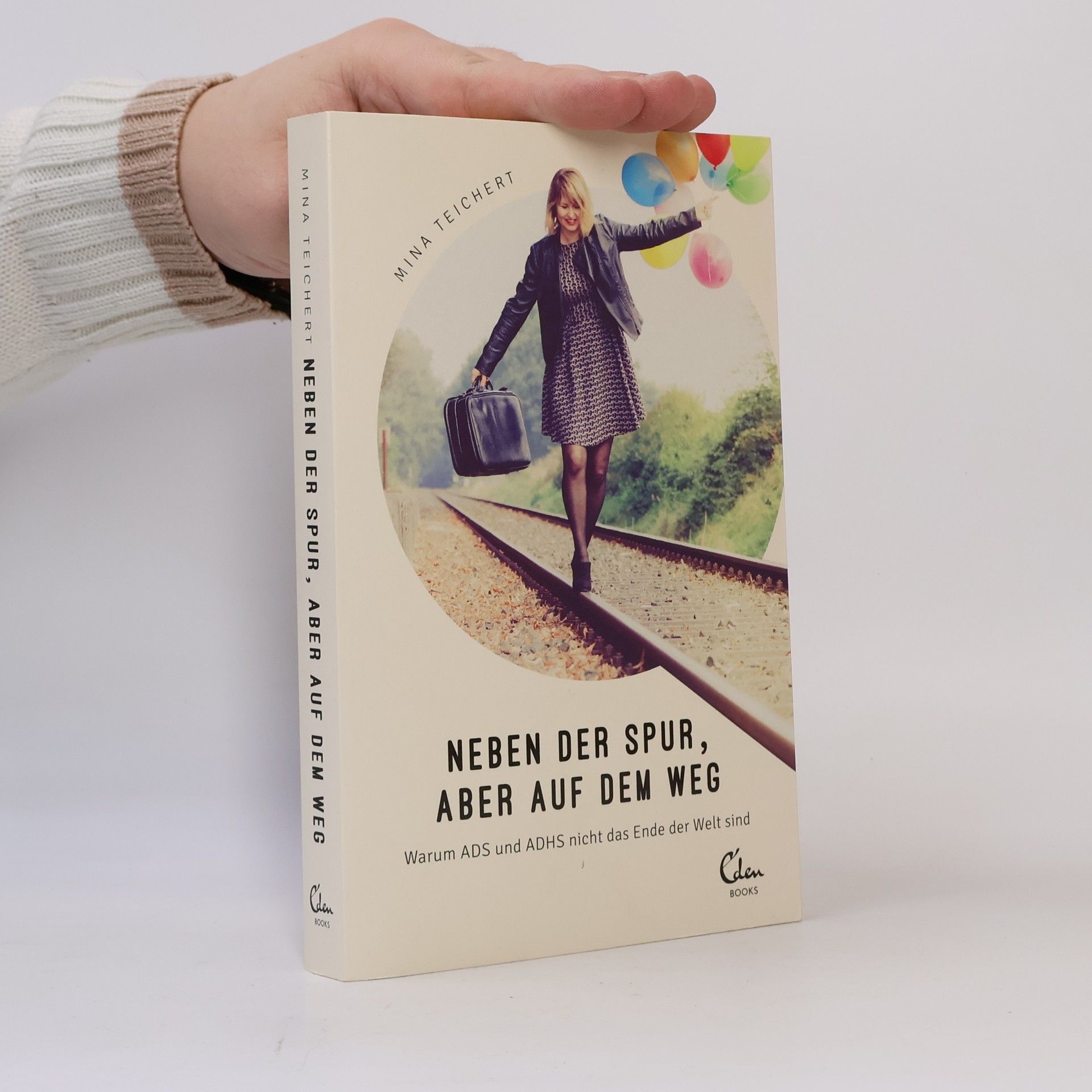 Mina Teichert Neben der Spur, aber auf dem Weg