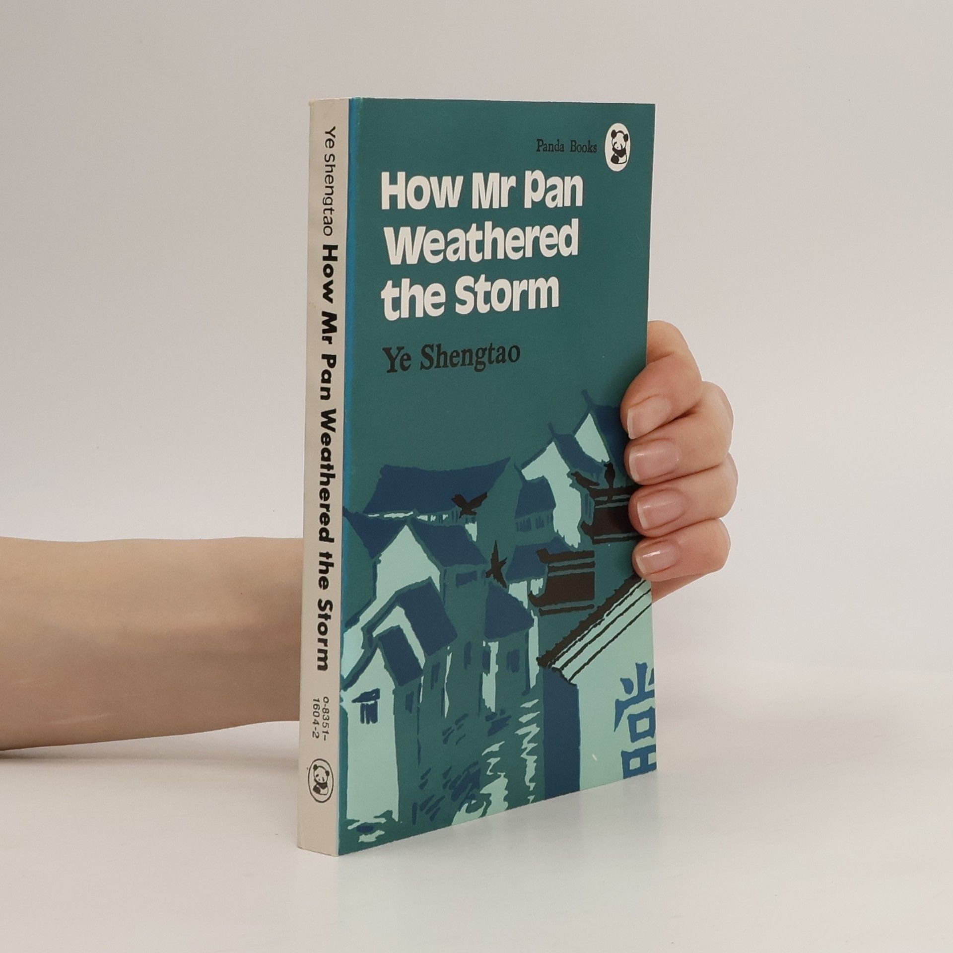 Ye Shengtao Panda Books: How Mr. Pan Weathered the Storm