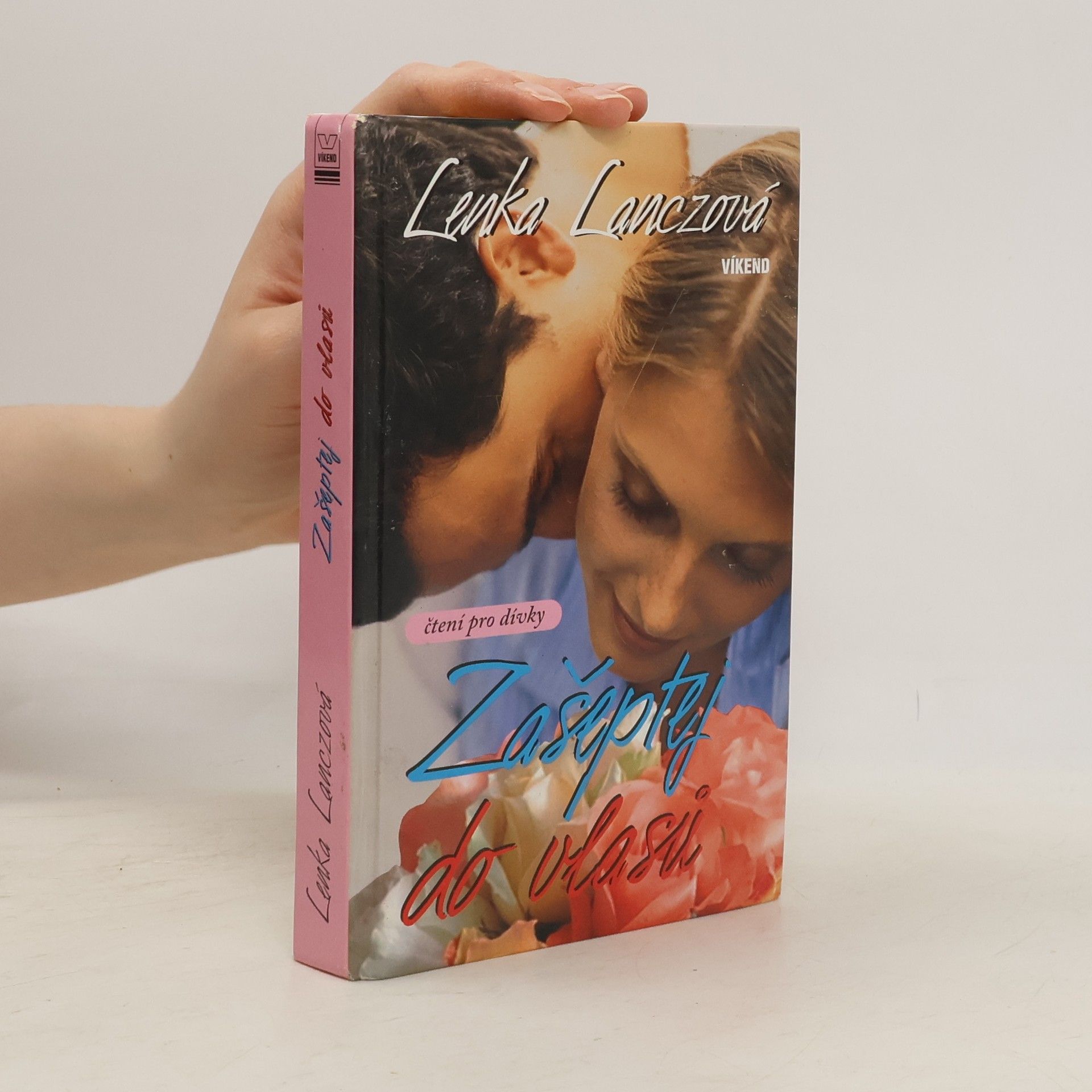 Lenka Lanczová Zašeptej do vlasů