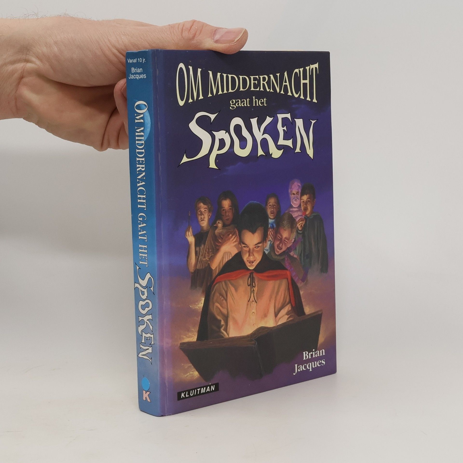 Om middernacht gaat het spoken