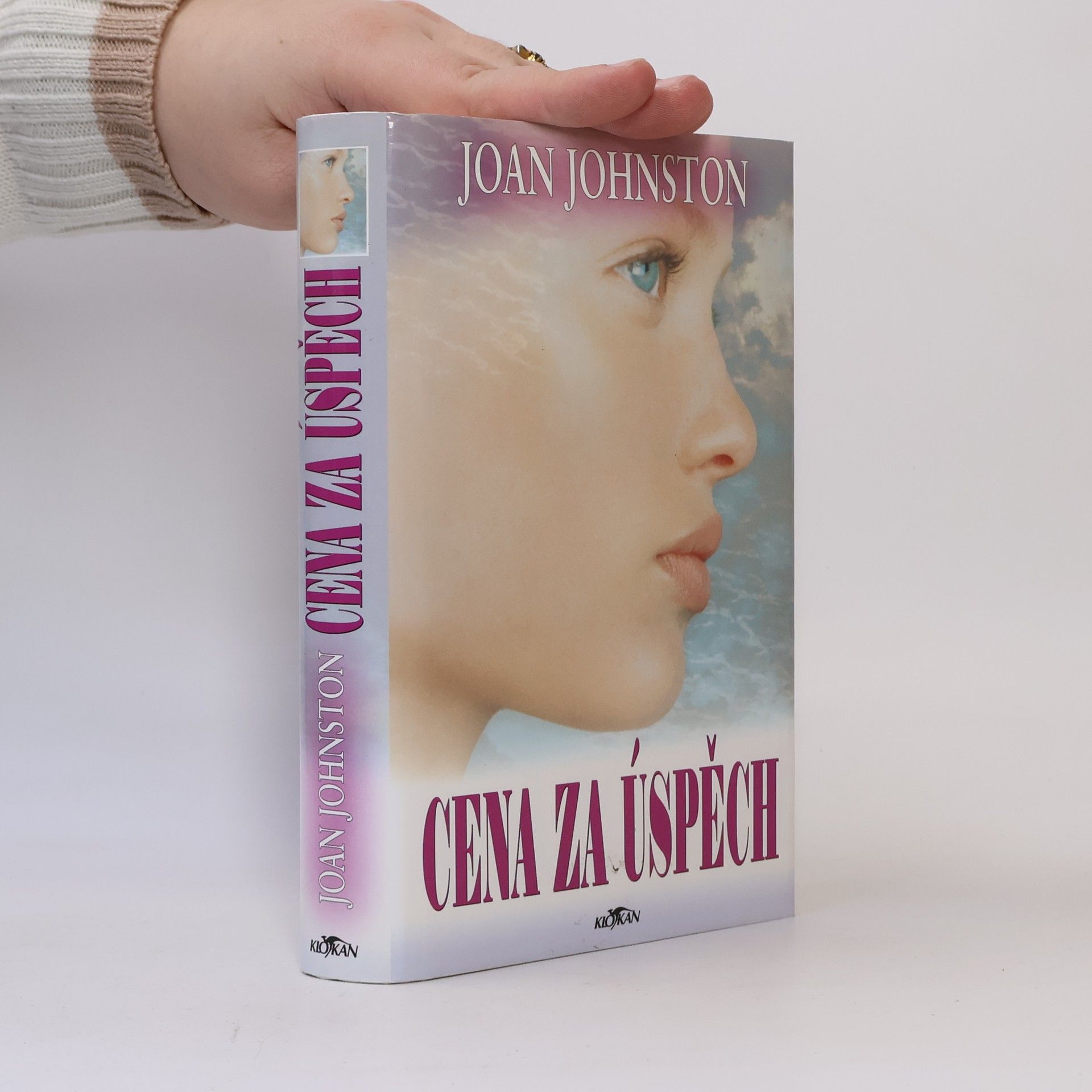 Joan Johnston Cena za úspěch