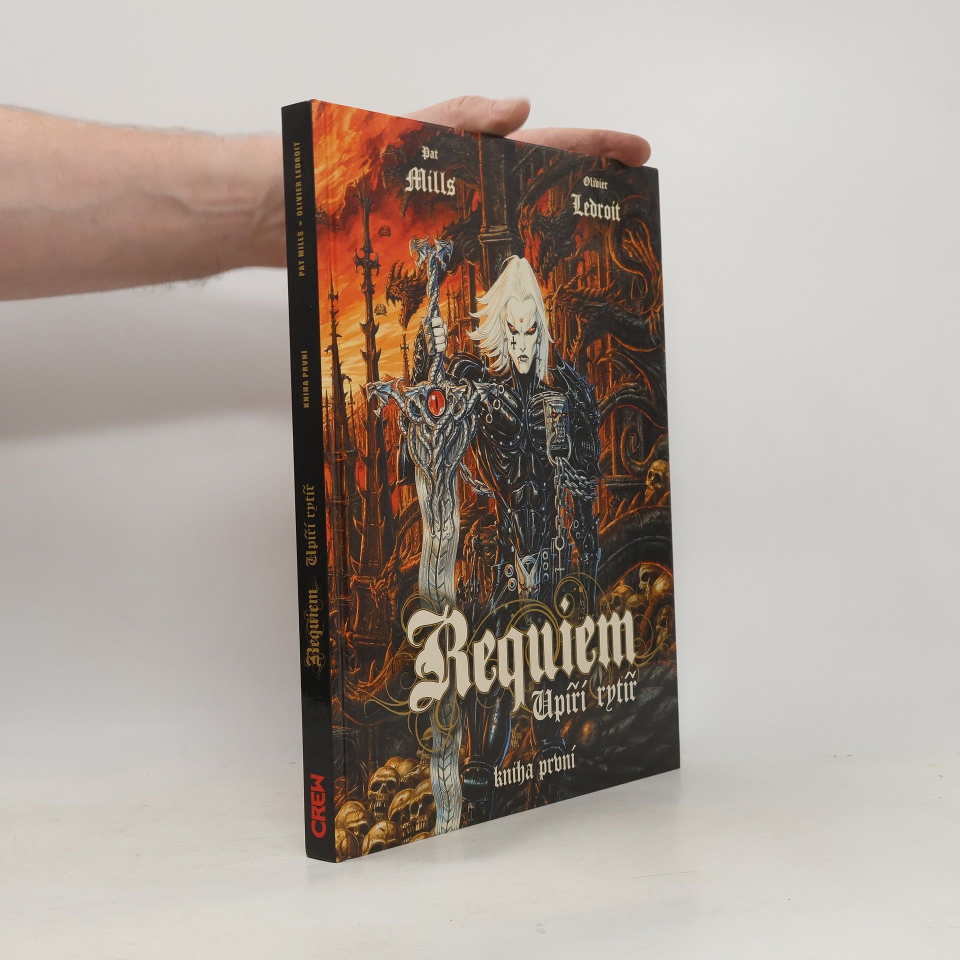 Pat Mills Requiem : upíří rytíř