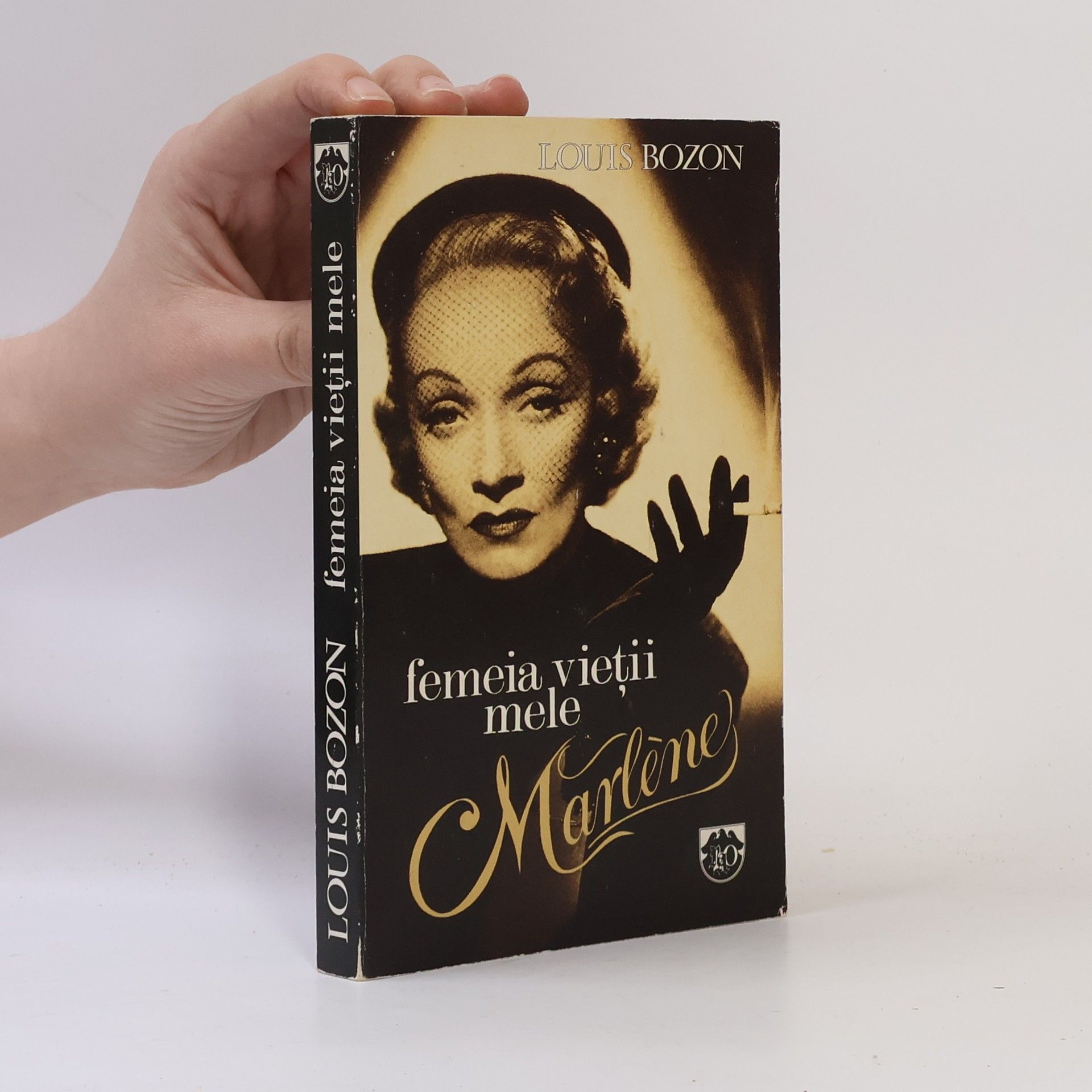 Louis Bozon Femeia viet̜ii mele, Marlène