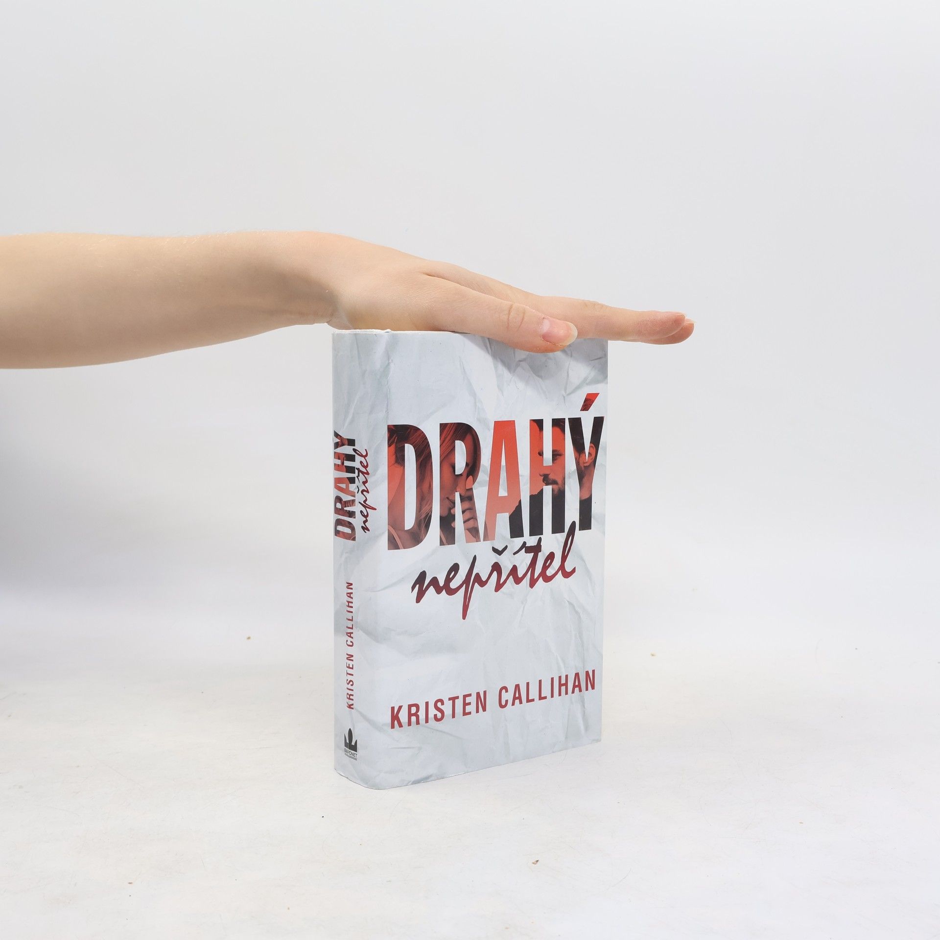 Kristen Callihan Drahý nepřítel