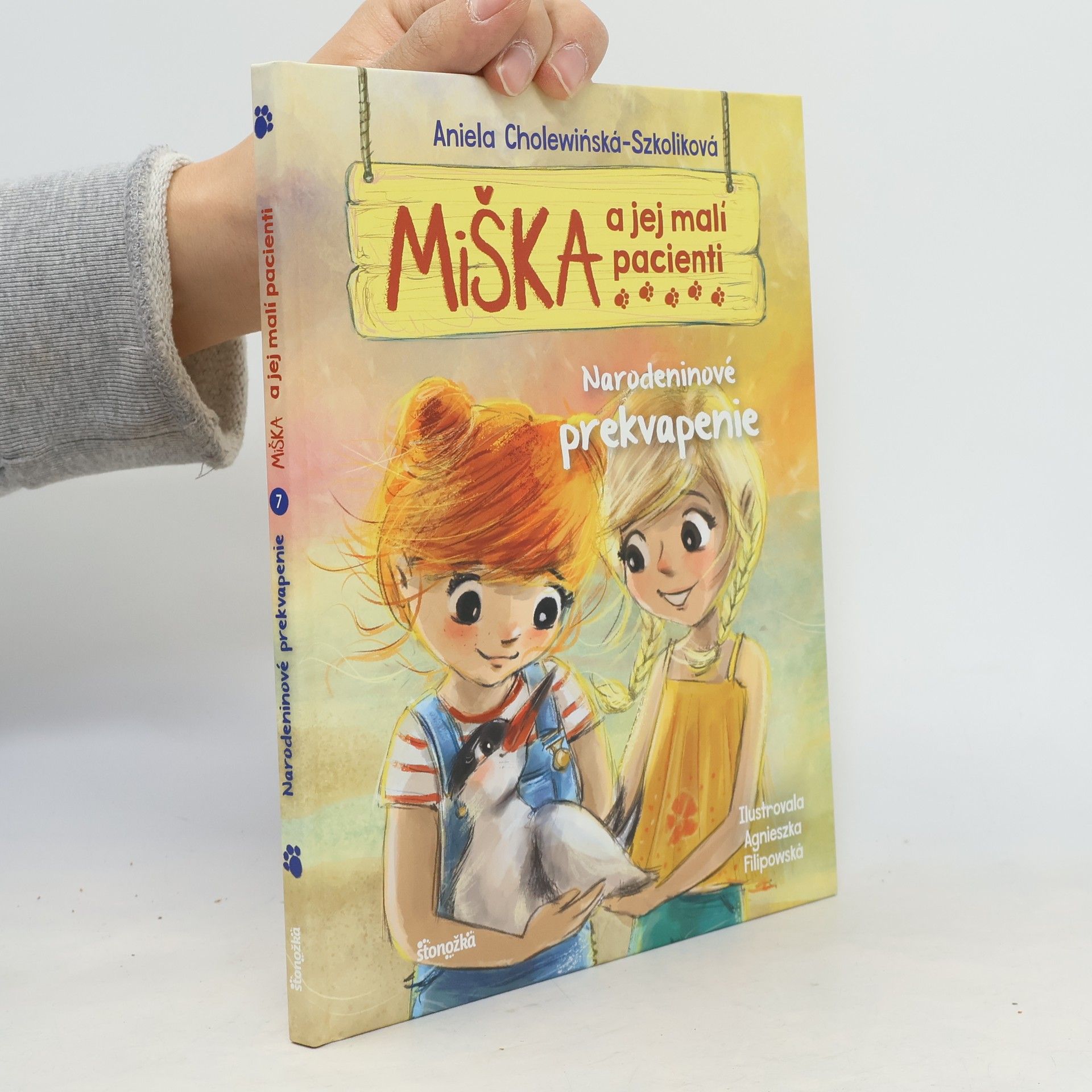 Aniela Cholewińska-Szkolik Míša a její malí pacienti: Dovolená u řeky
