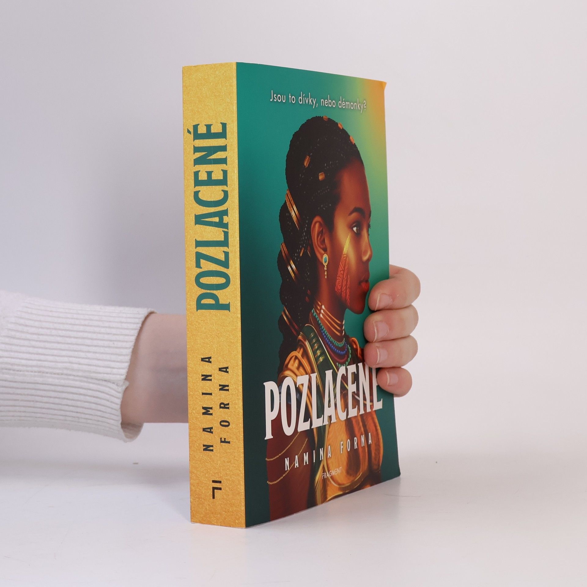 Namina Forna Pozlacené