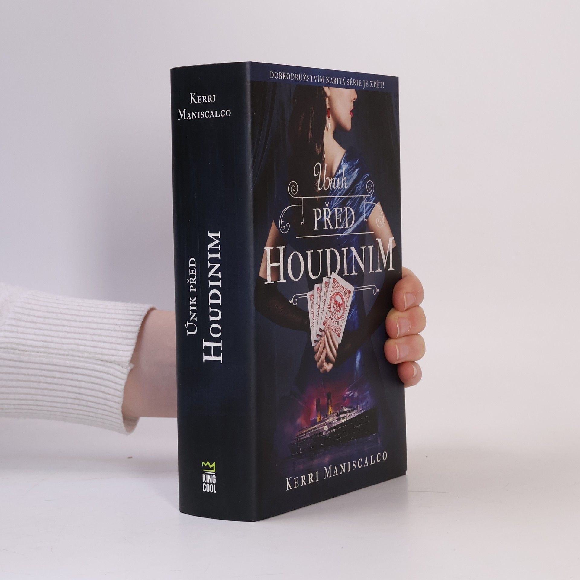 Kerri Maniscalco Únik před Houdinim