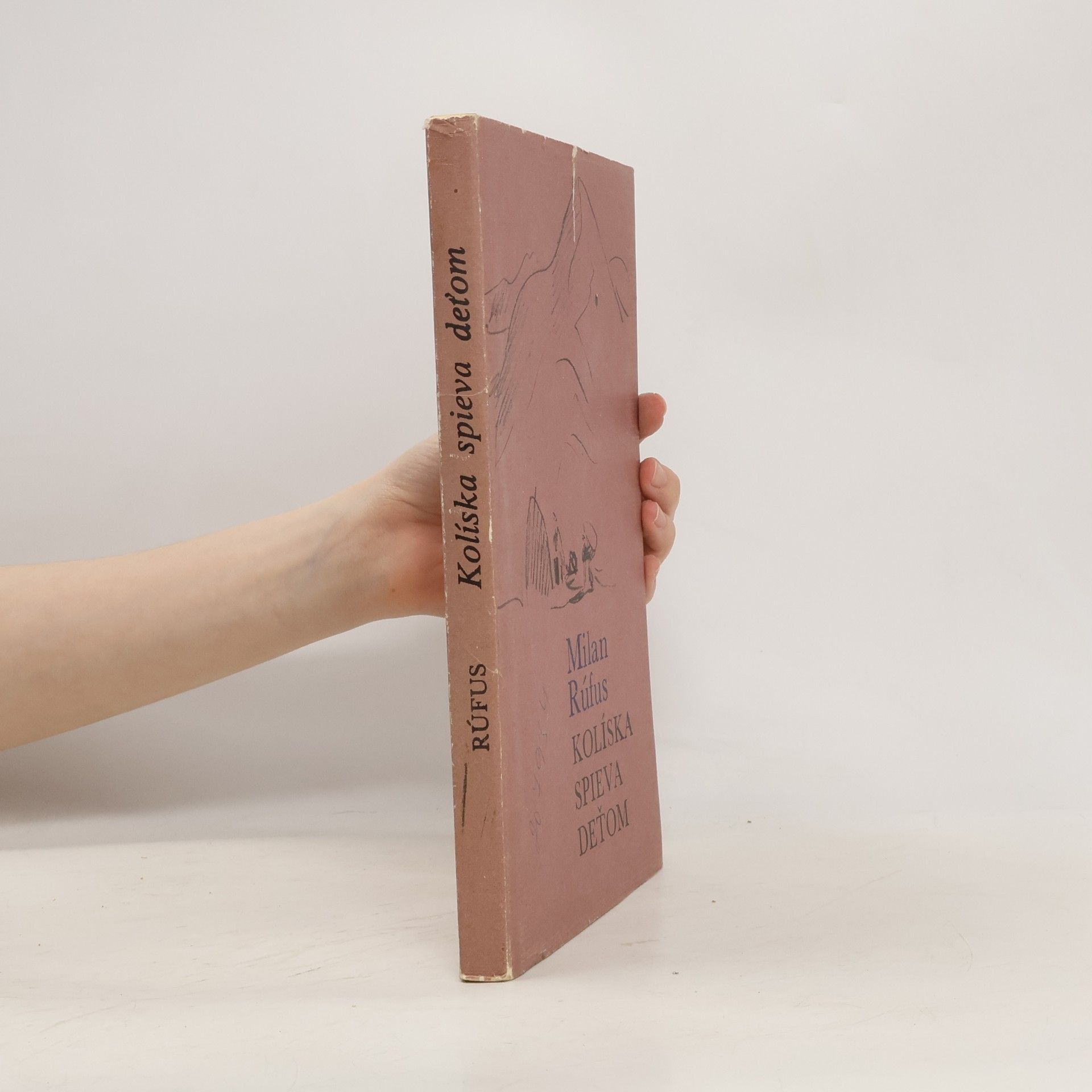 Kolíska spieva deťom