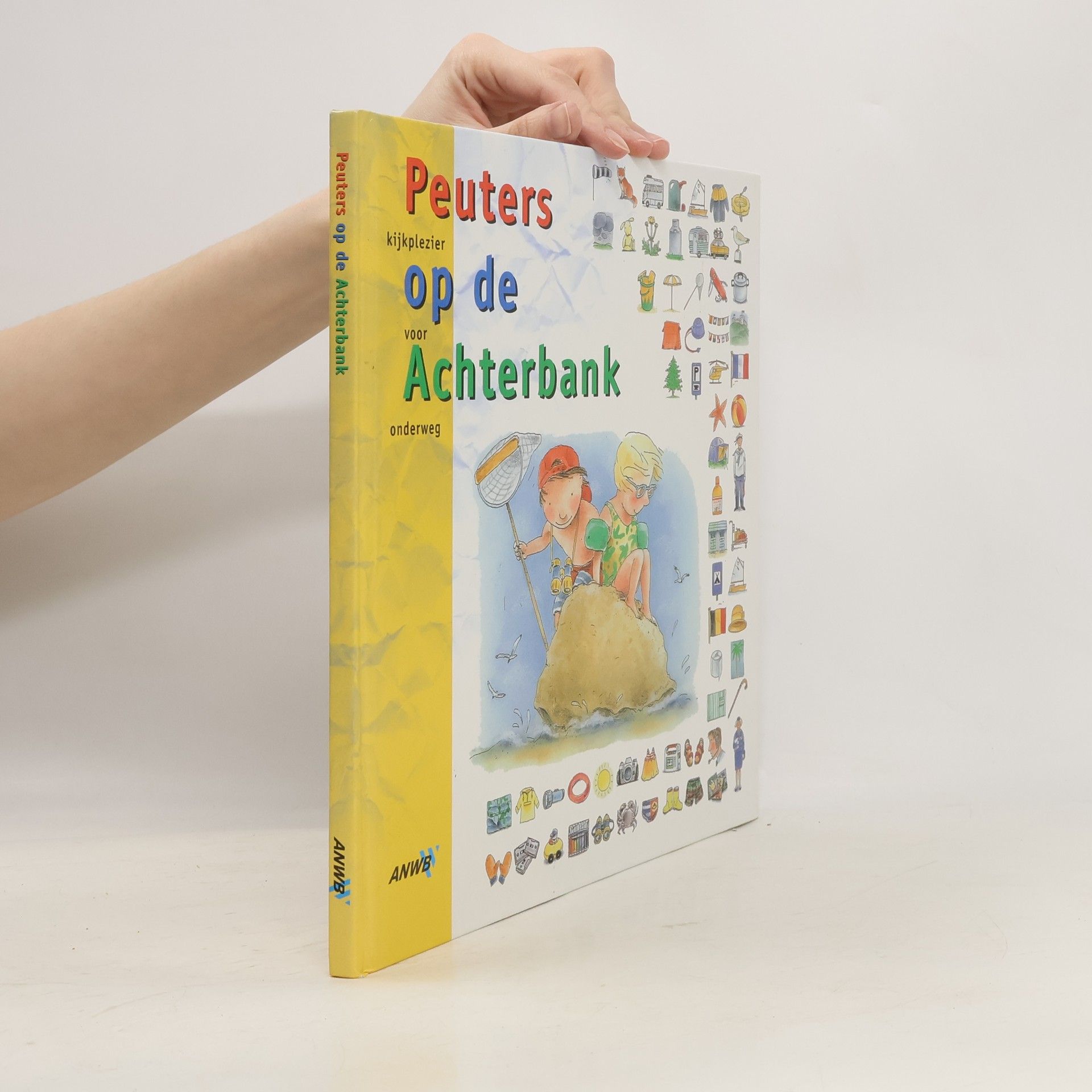 Peuters op de achterbank