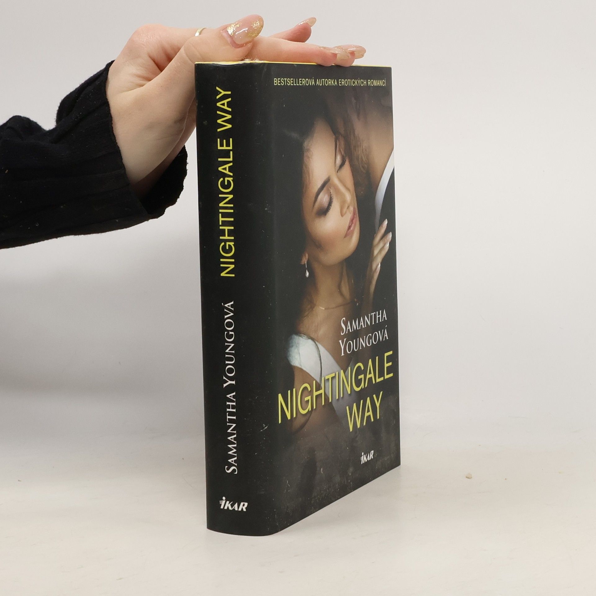 Samantha Young Nightingale Way