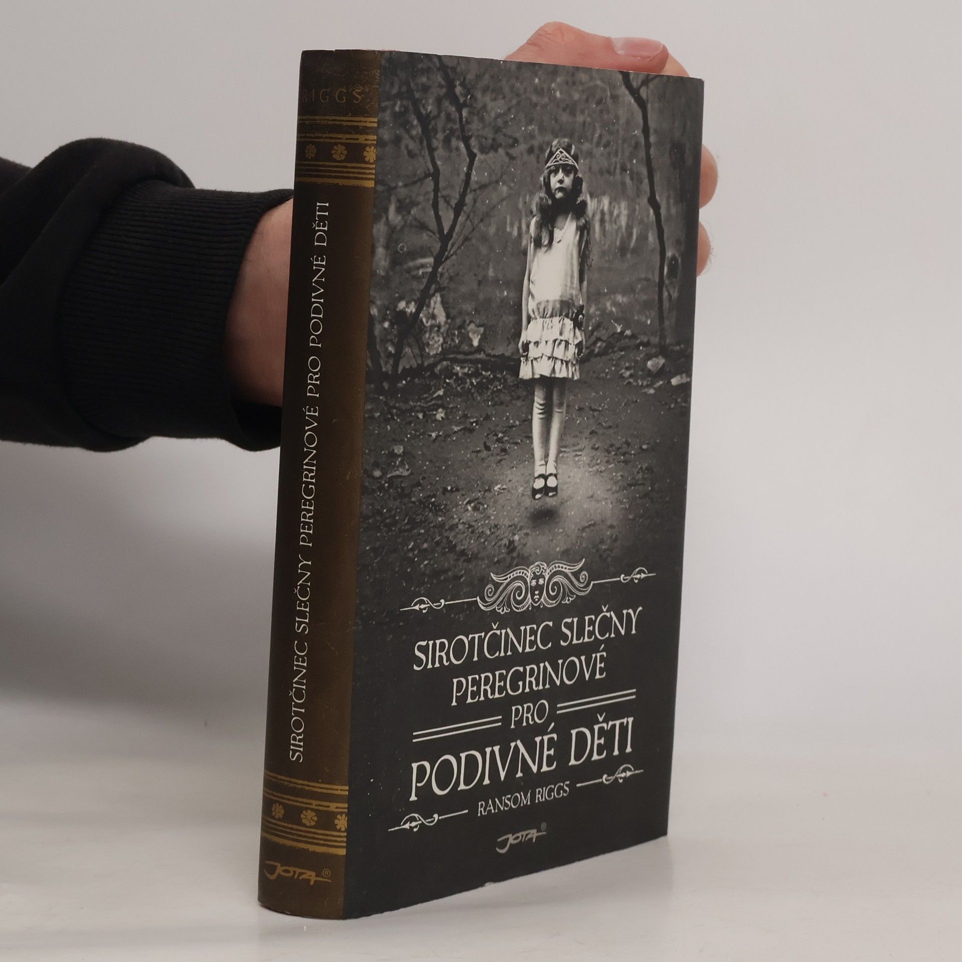 Ransom Riggs Sirotčinec slečny Peregrinové pro podivné děti