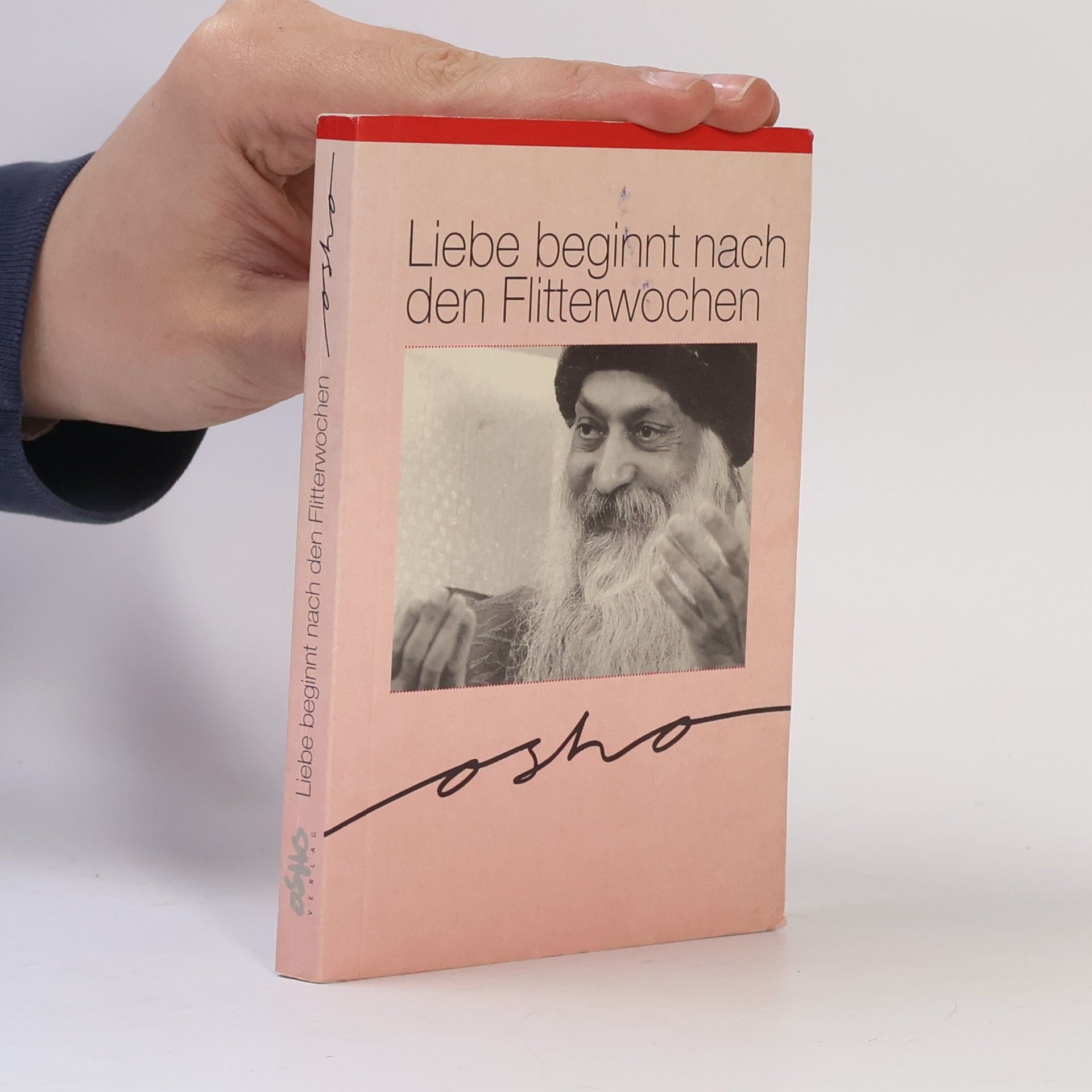 Ošó Liebe beginnt nach den Flitterwochen