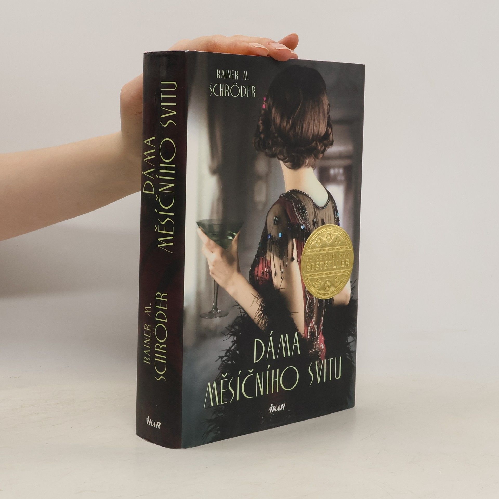 Dáma Měsíčního svitu