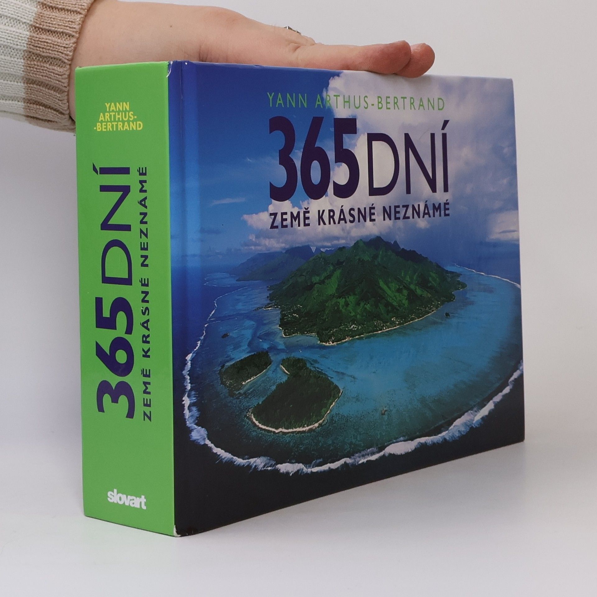 365 dní Země krásné neznámé