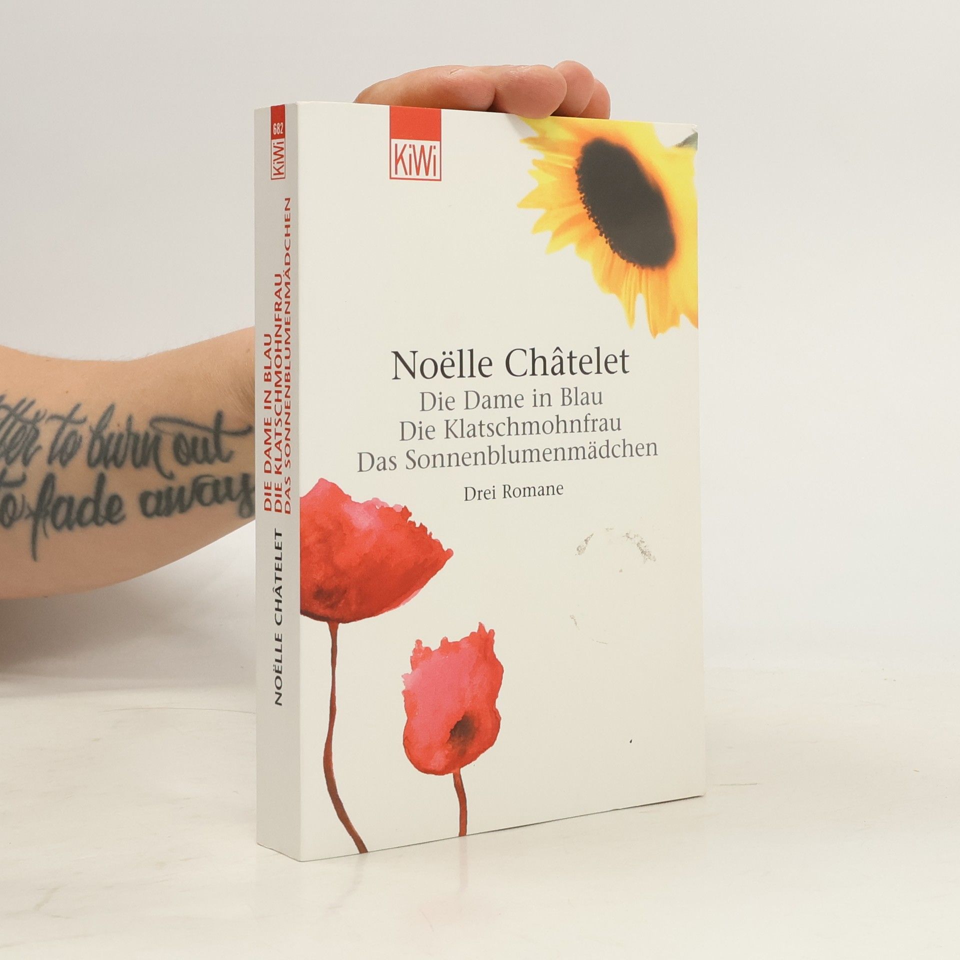 Die Dame in Blau. Die Klatschmohnfrau. Das Sonnenblumenmädchen. (3 Romane in 1 Band)