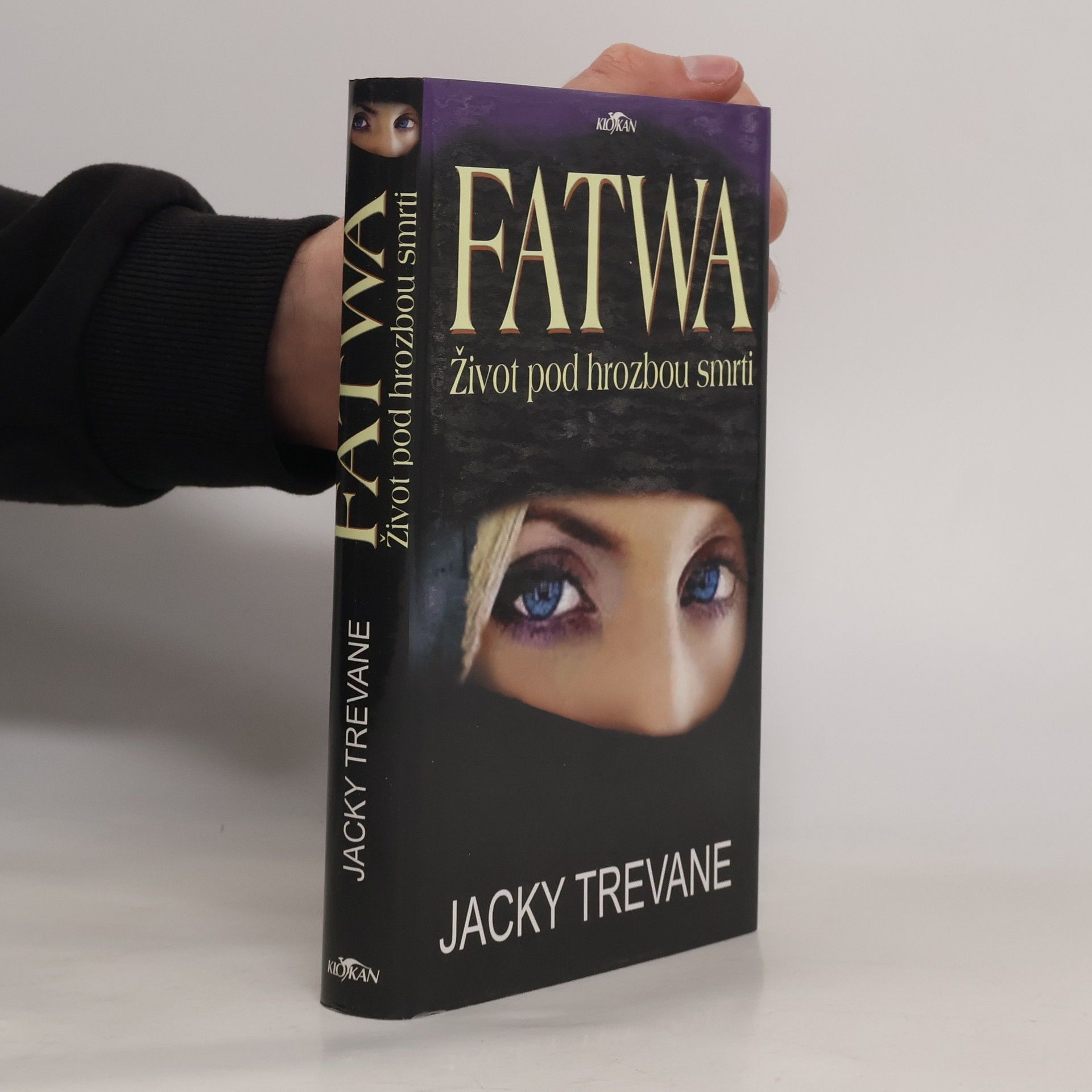 Jacky Trevane Fatwa: život pod hrozbou smrti