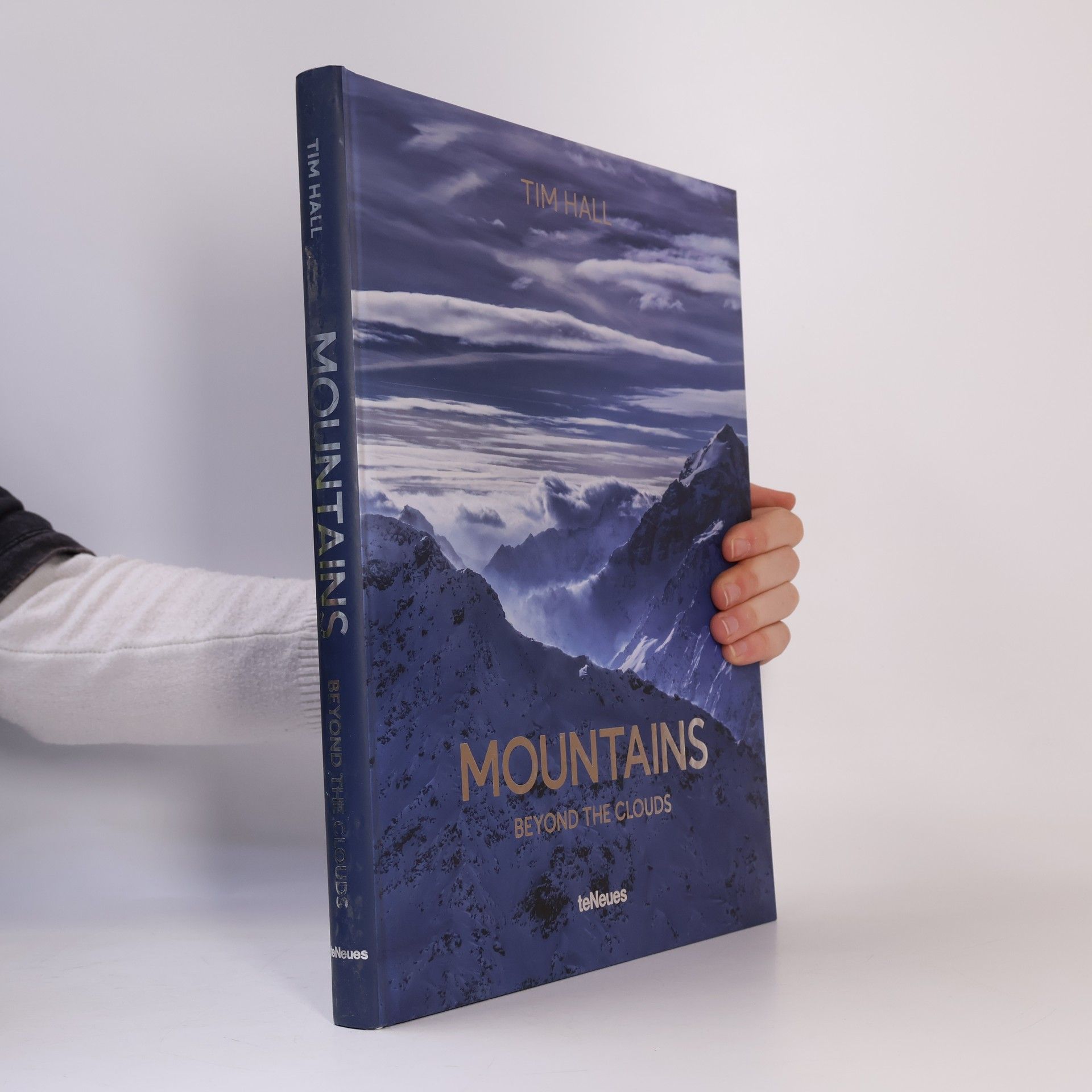 Tim Hall Mountains - Beyond the Clouds