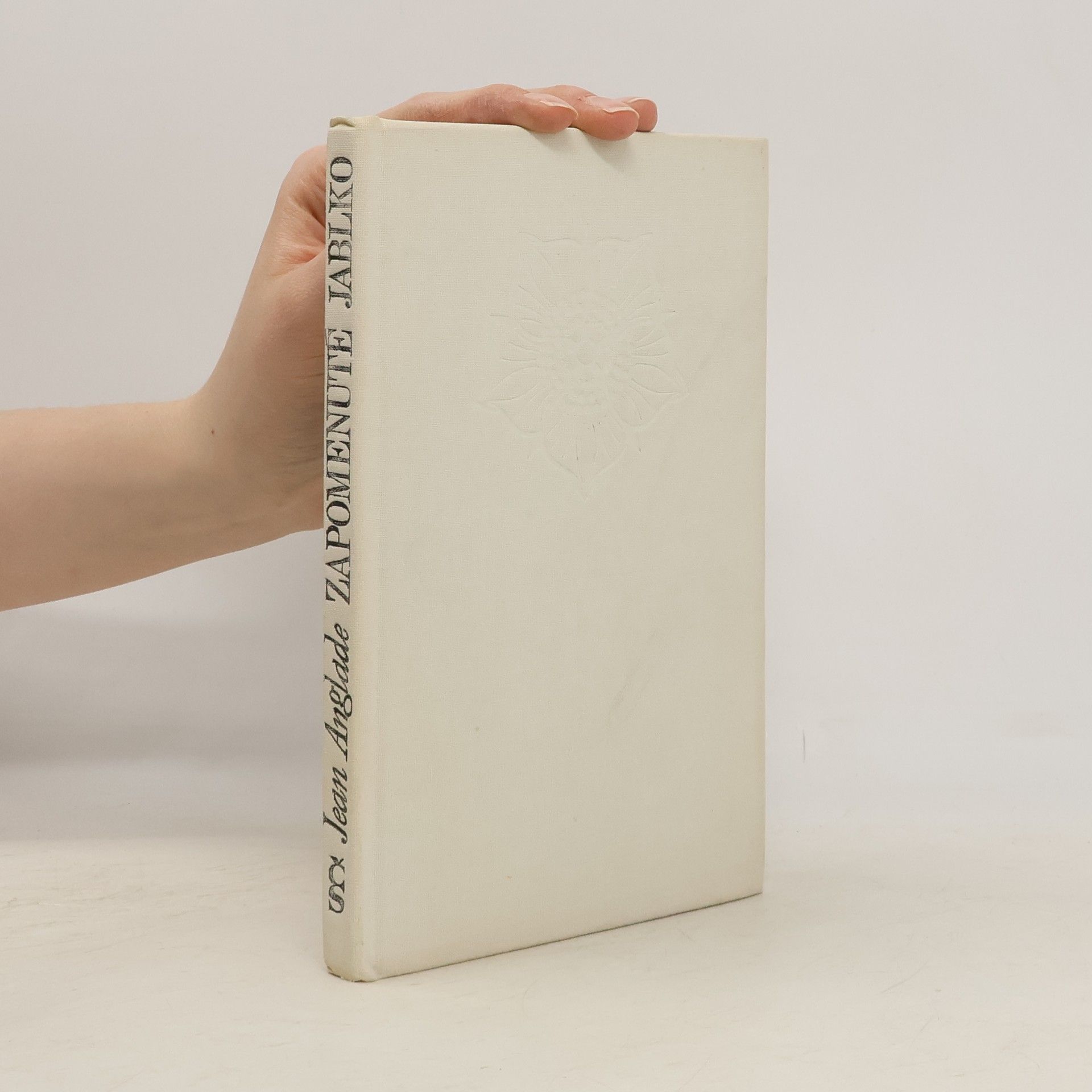 Jean Anglade Zapomenuté jablko