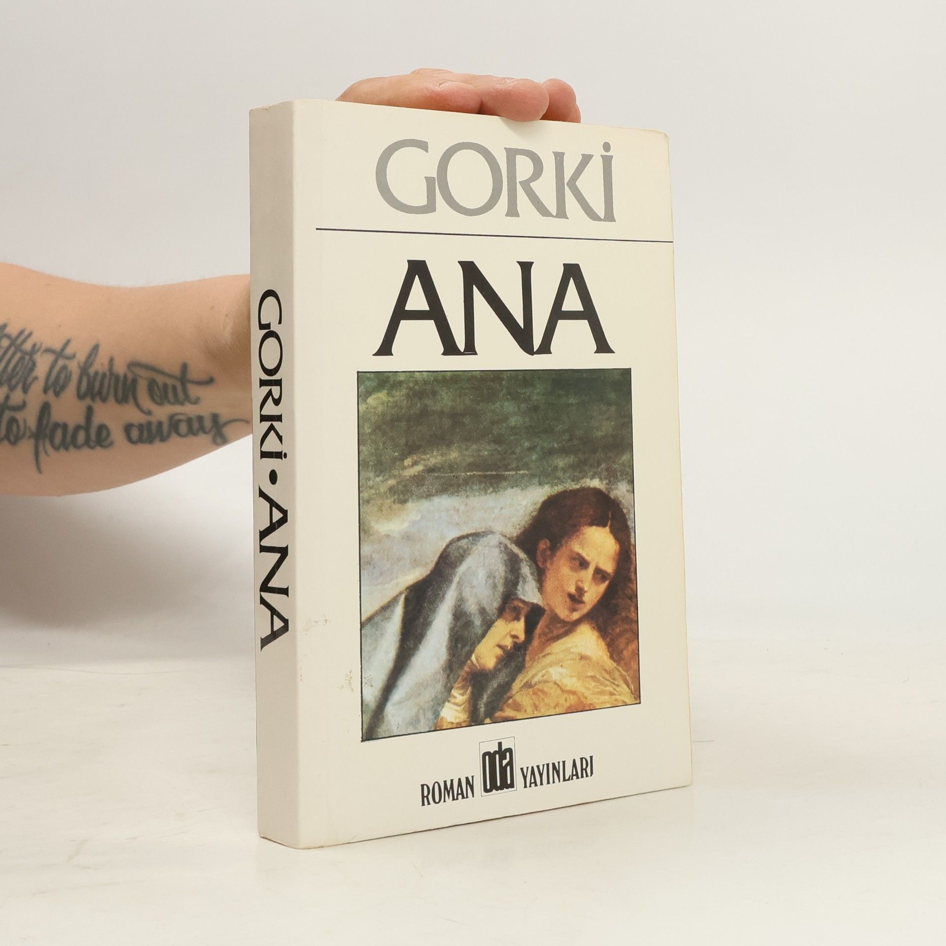 Maxim Gorky Ana