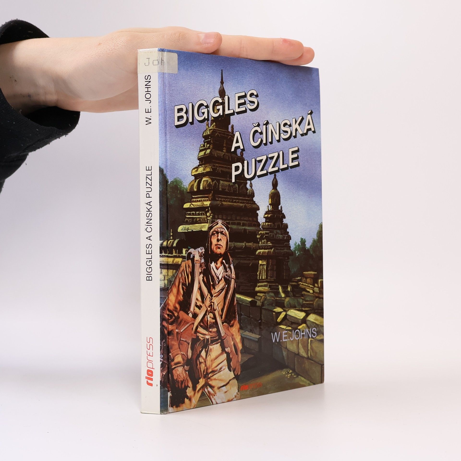 William Earl Johns Biggles a čínská puzzle