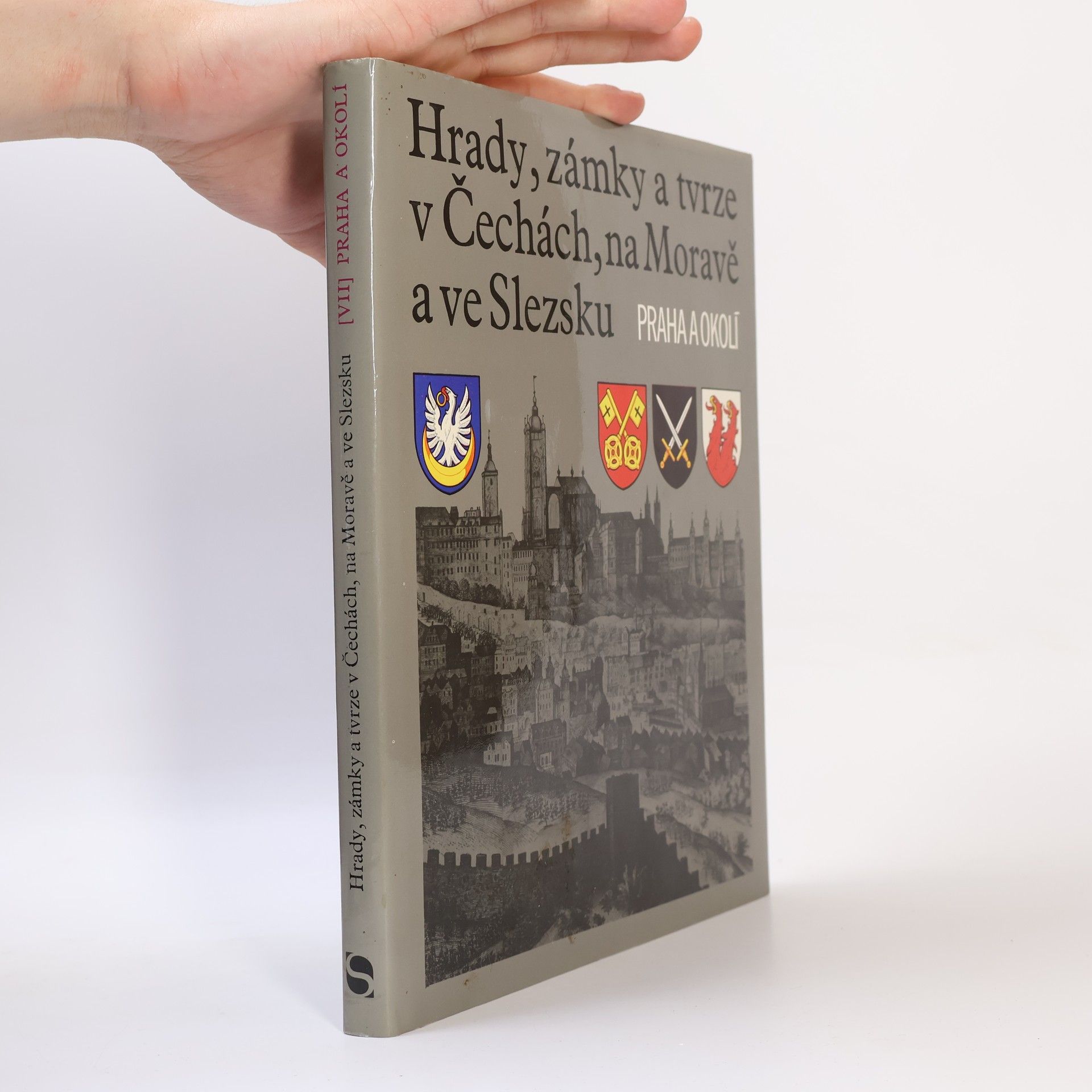 Various authors Hrady, zámky a tvrze v Čechách,na Moravě a ve Slezsku
