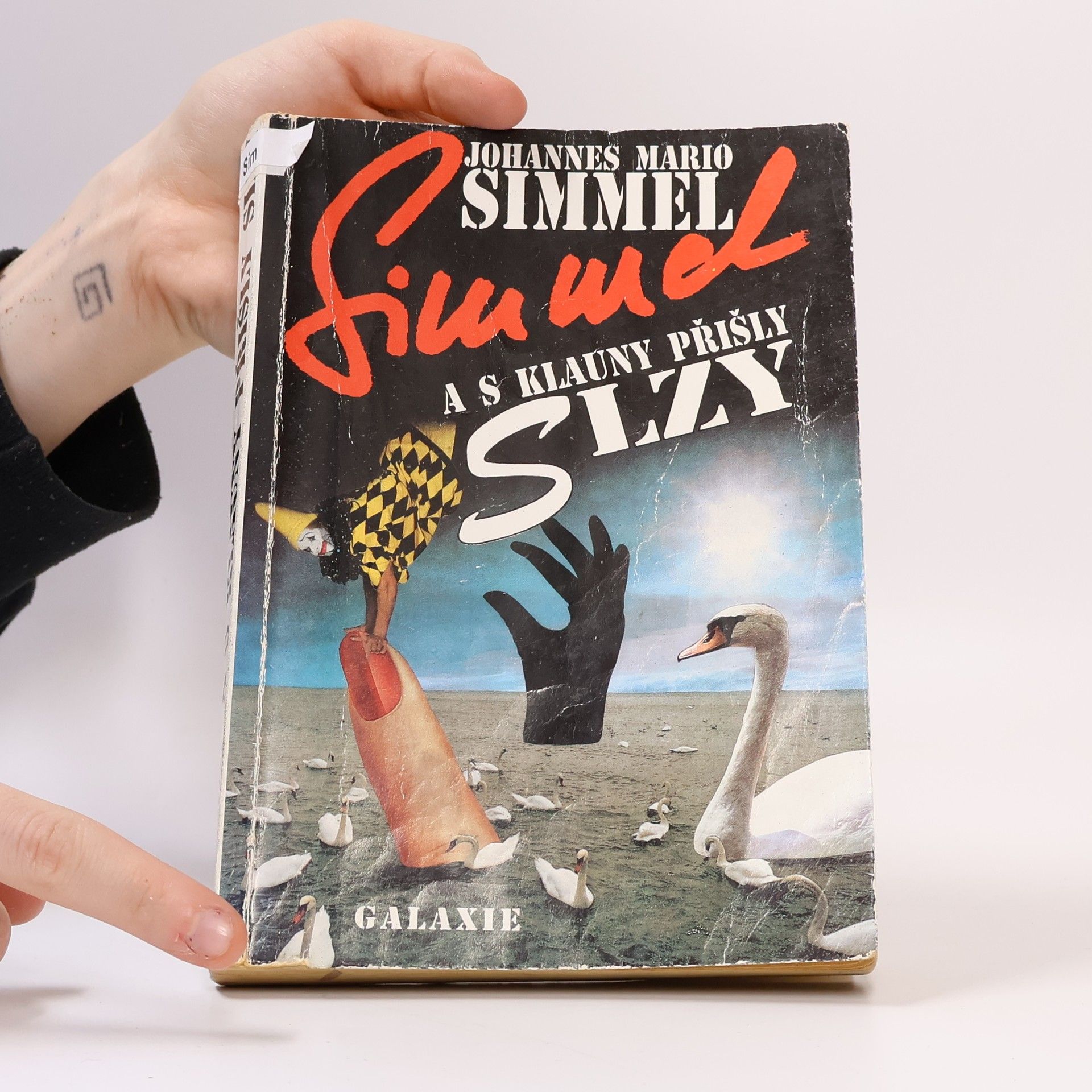 Johannes Mario Simmel A s klauny přišly slzy