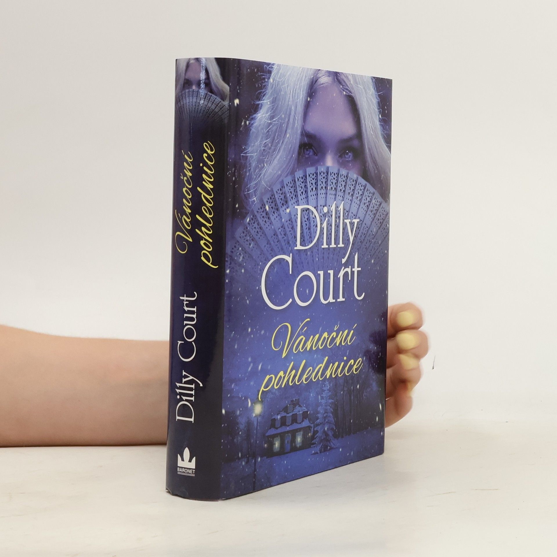 Dilly Court Vánoční pohlednice