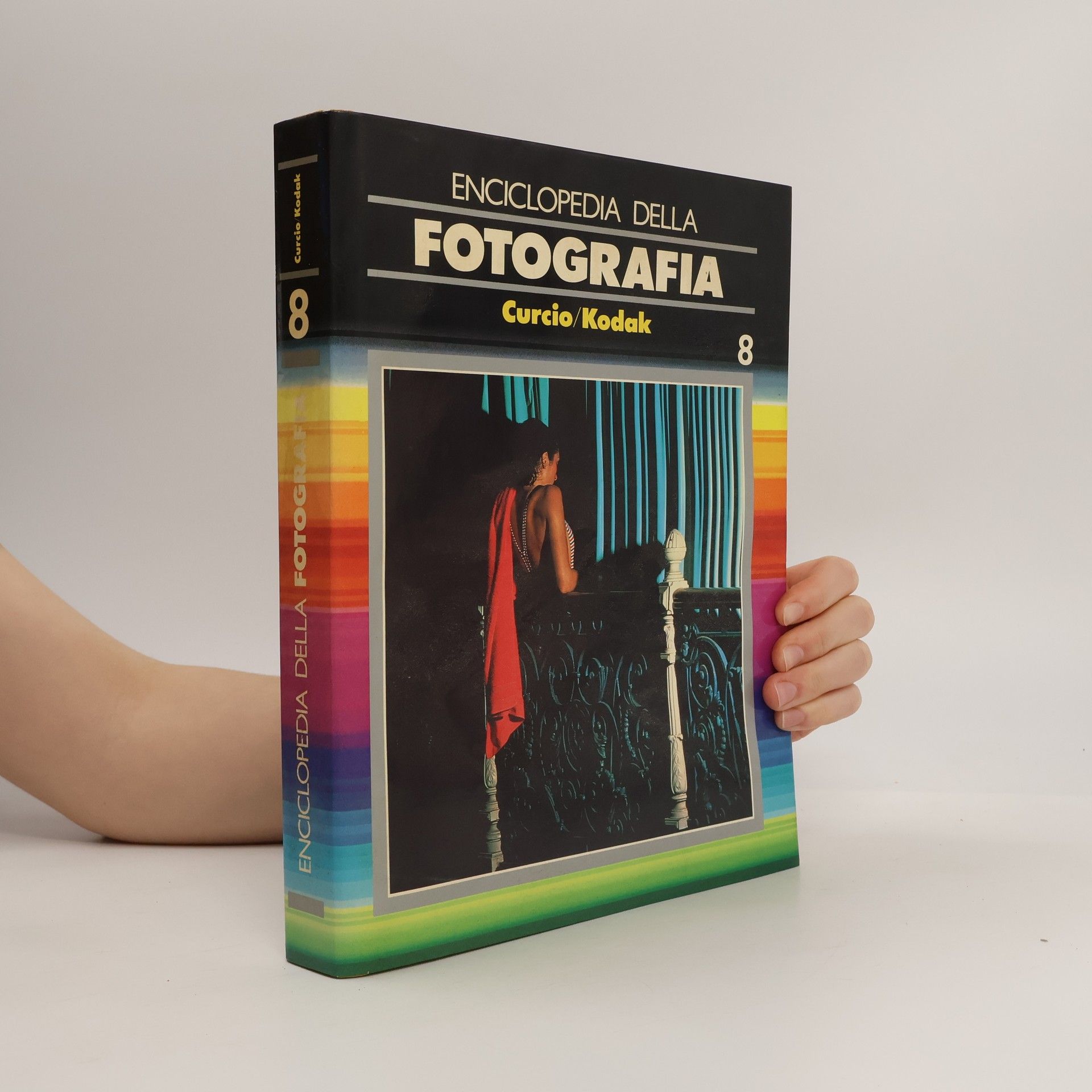 Kolektiv autorů Enciclopedia della Fotografia 8