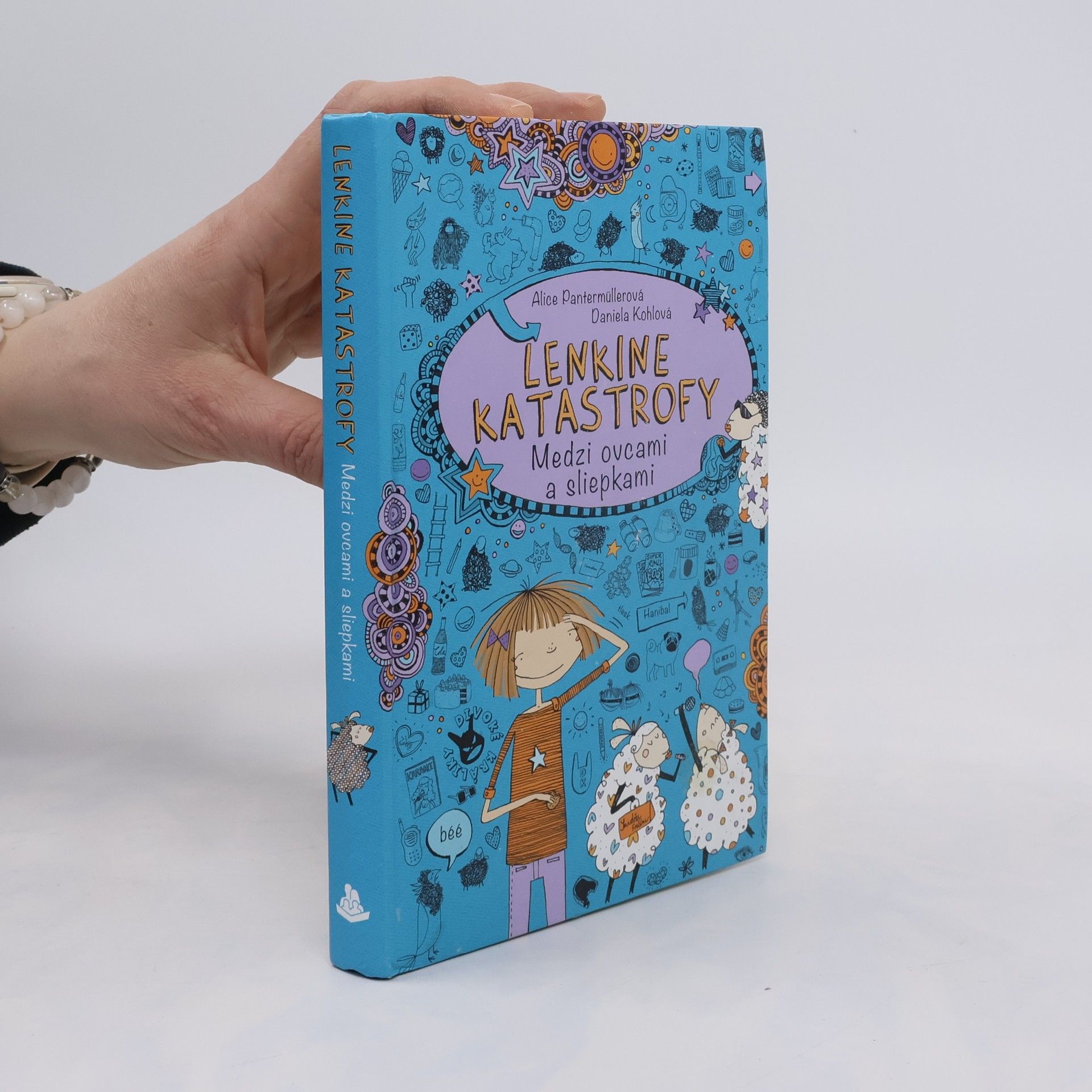 Alice Pantermüllerová Medzi ovcami a sliepkami