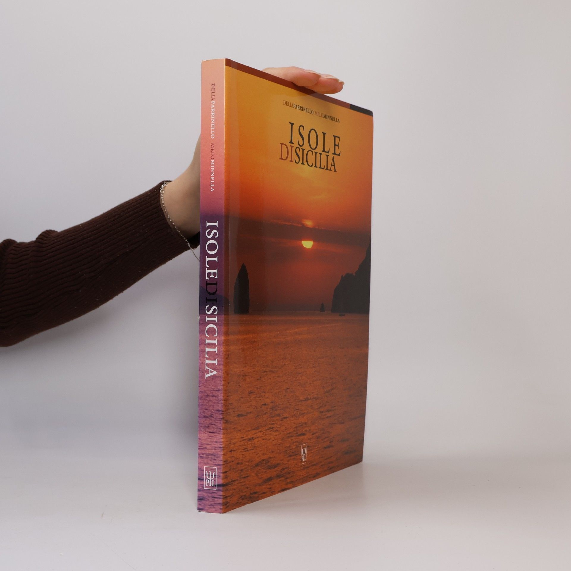 Delia Parrinello Isole di Sicilia