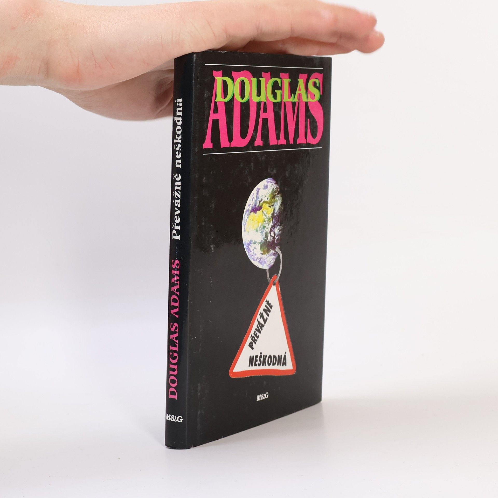 Douglas Adams Převážně neškodná