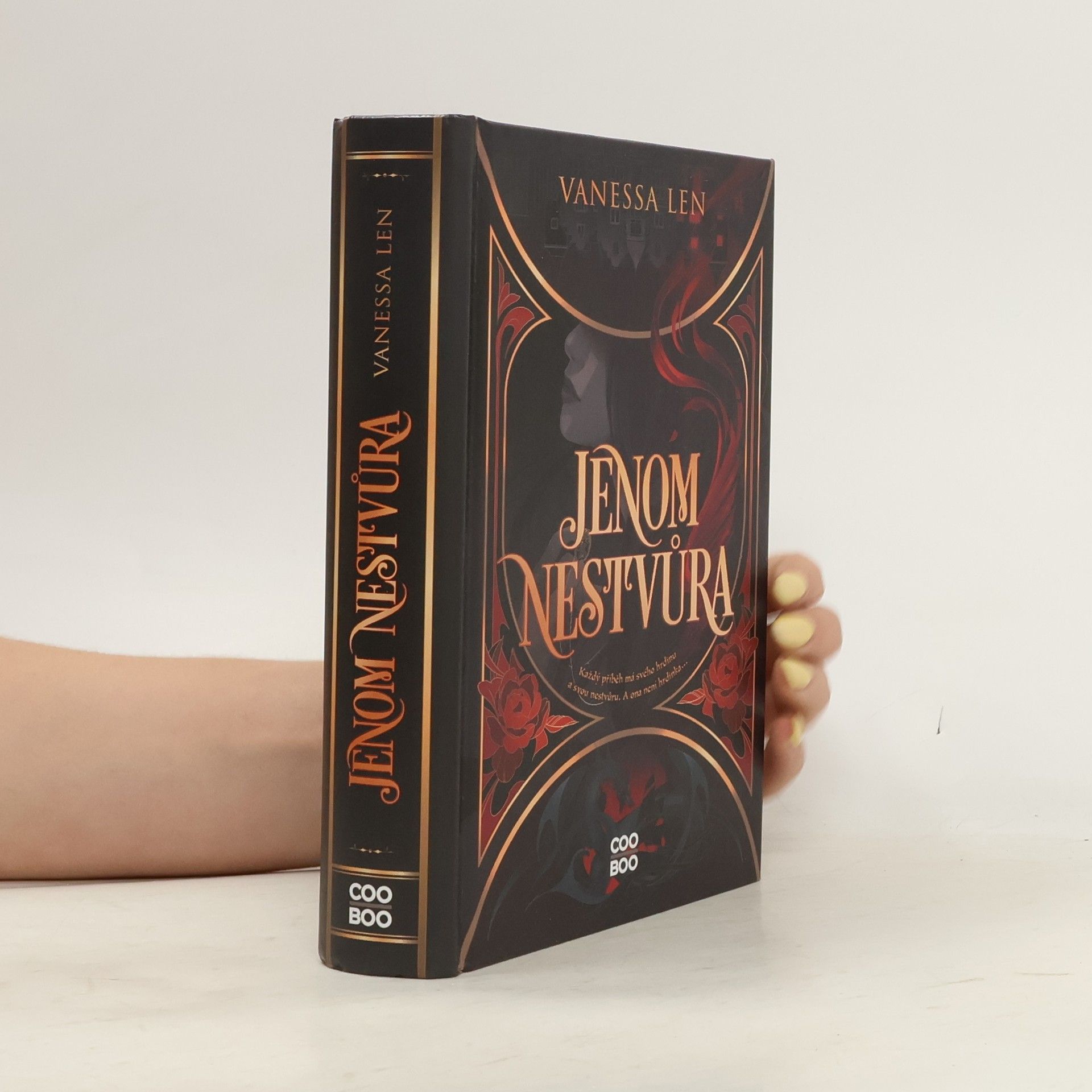 Vanessa Len Jenom nestvůra