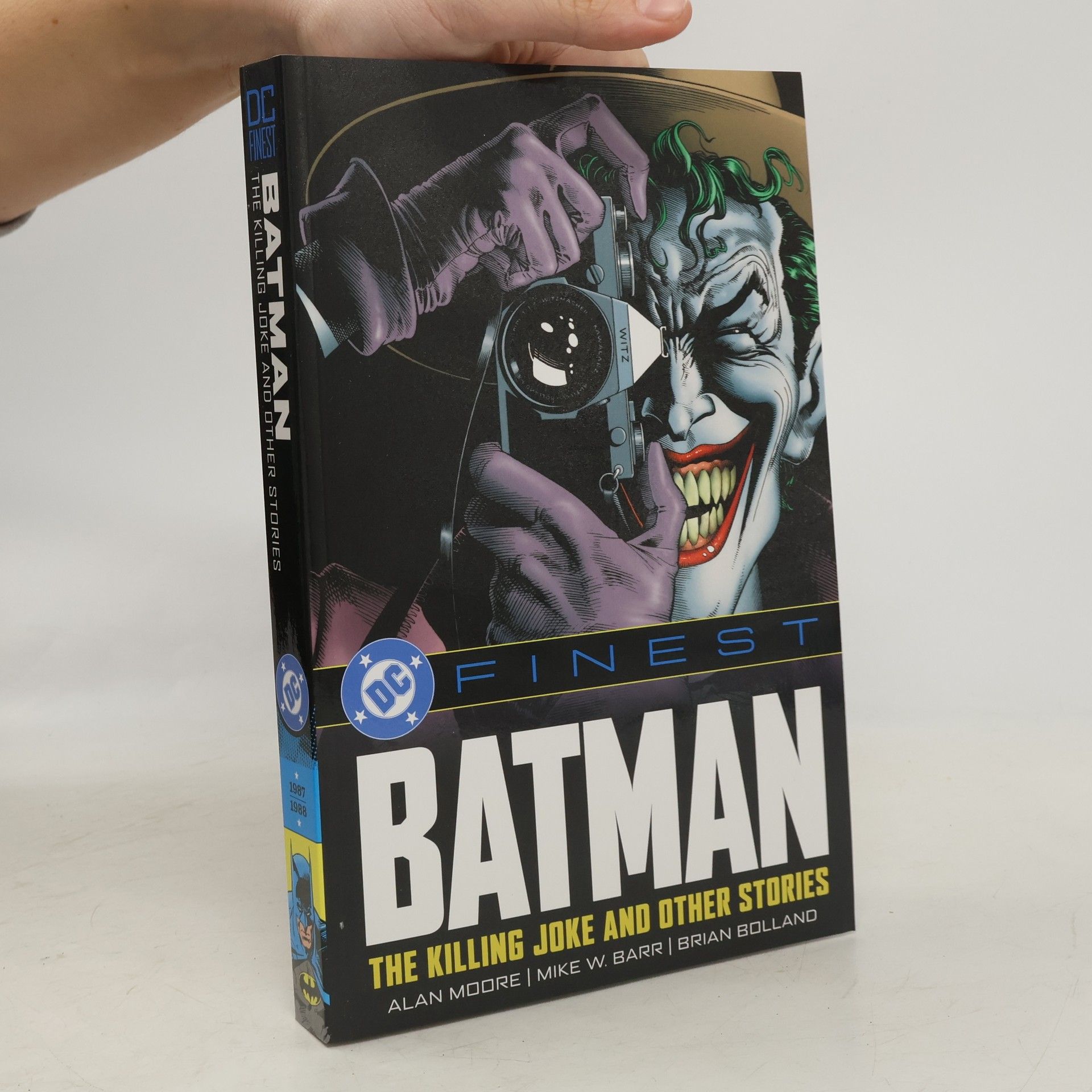 Alan Moore DC Finest - Batman
