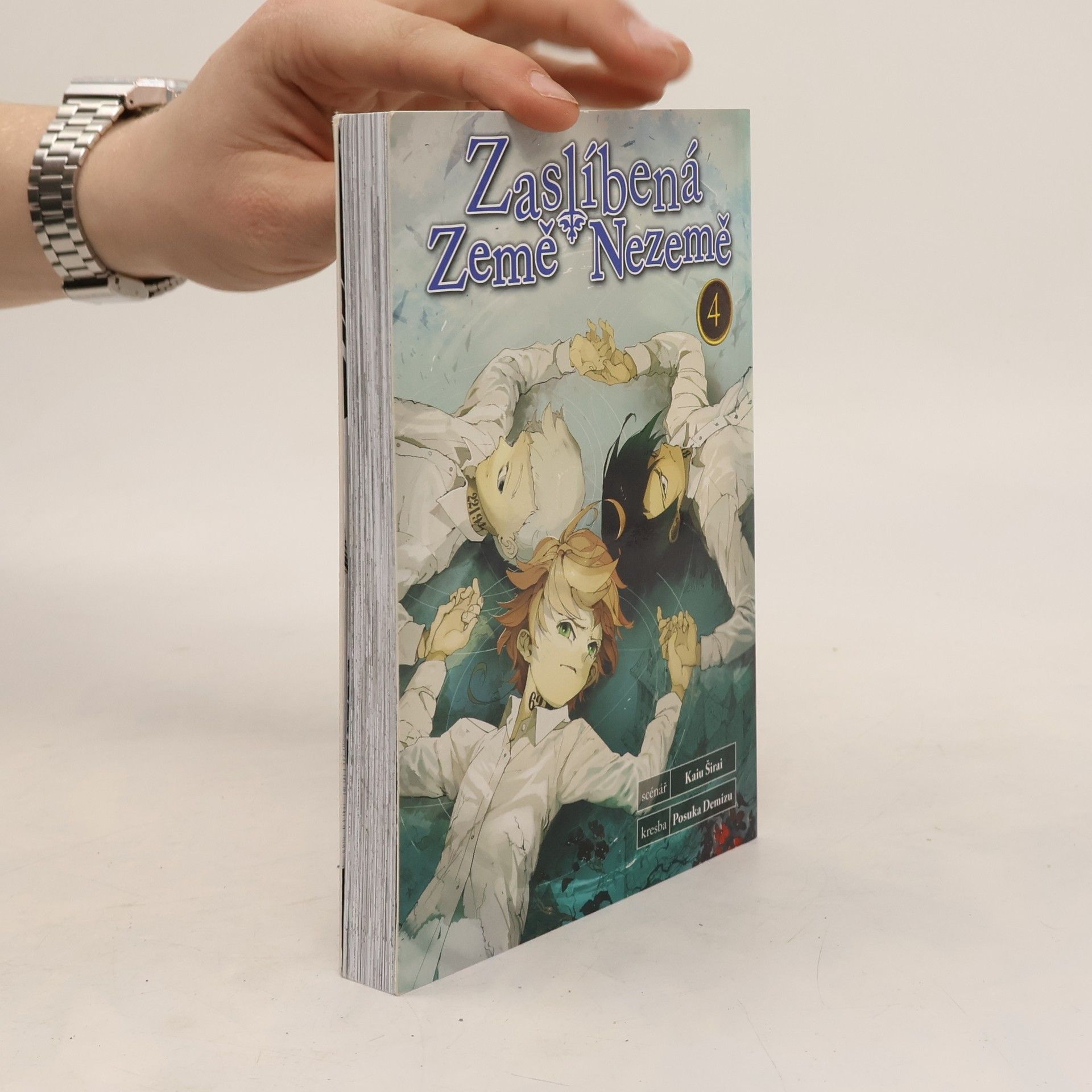 Kaiu Shirai Zaslíbená Země Nezemě 4