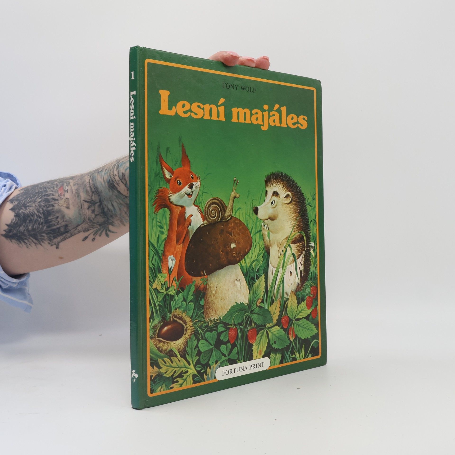 Tony Wolf Lesní majáles