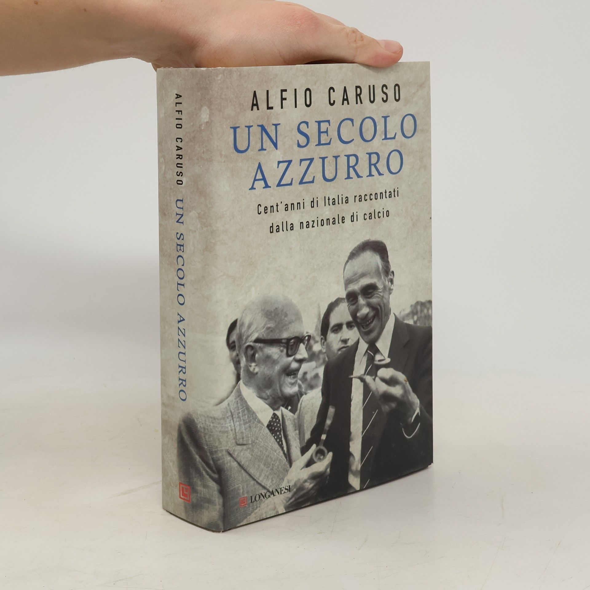 Nuovo Cammeo - 555: Un secolo azzurro