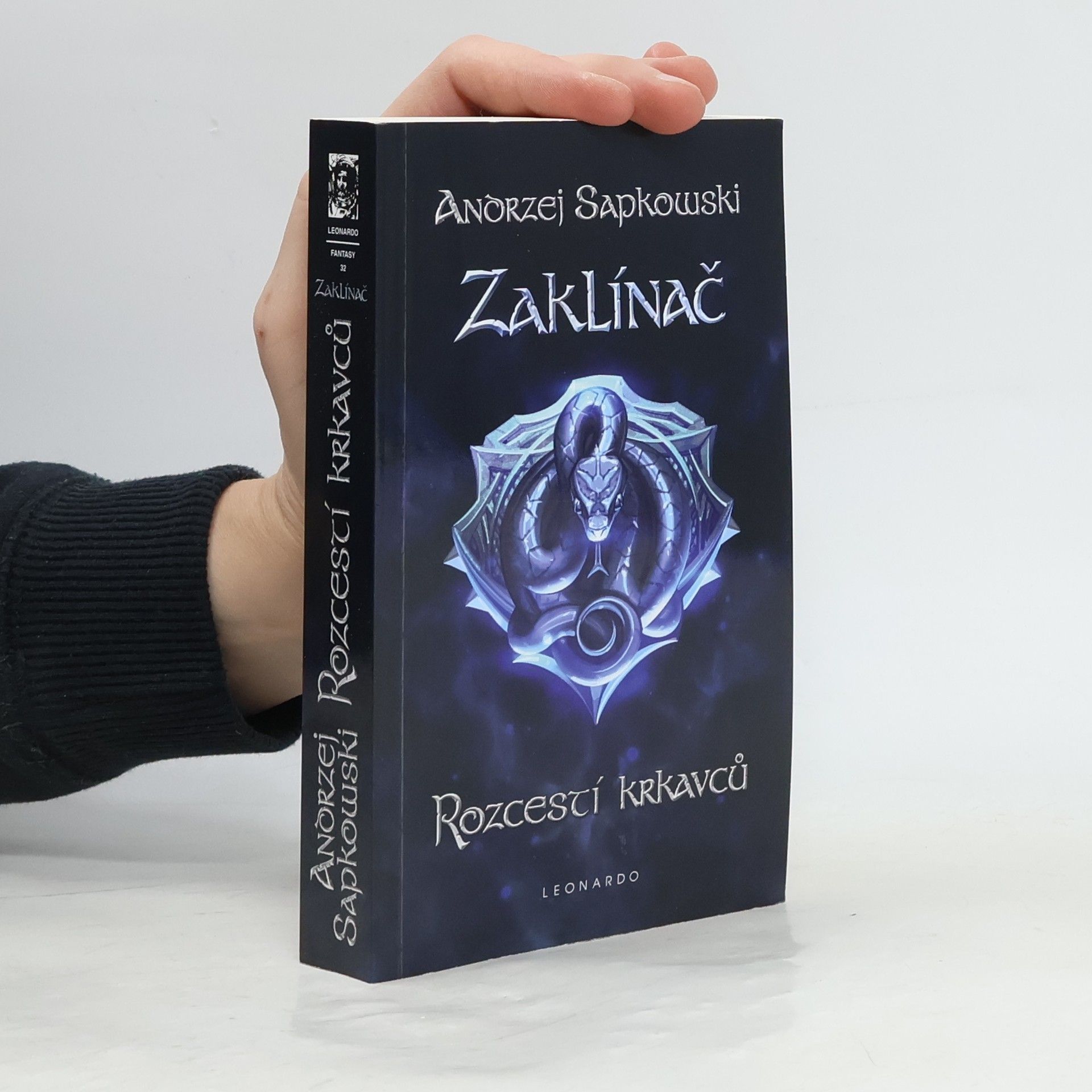 Andrzej Sapkowski Zaklínač IX. Rozcestí krkavců