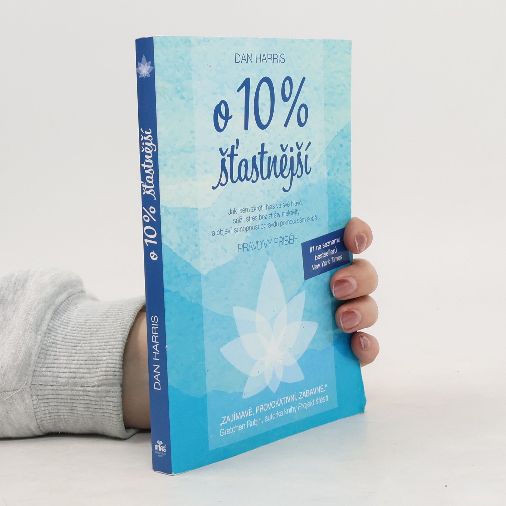 O 10 % šťastnější