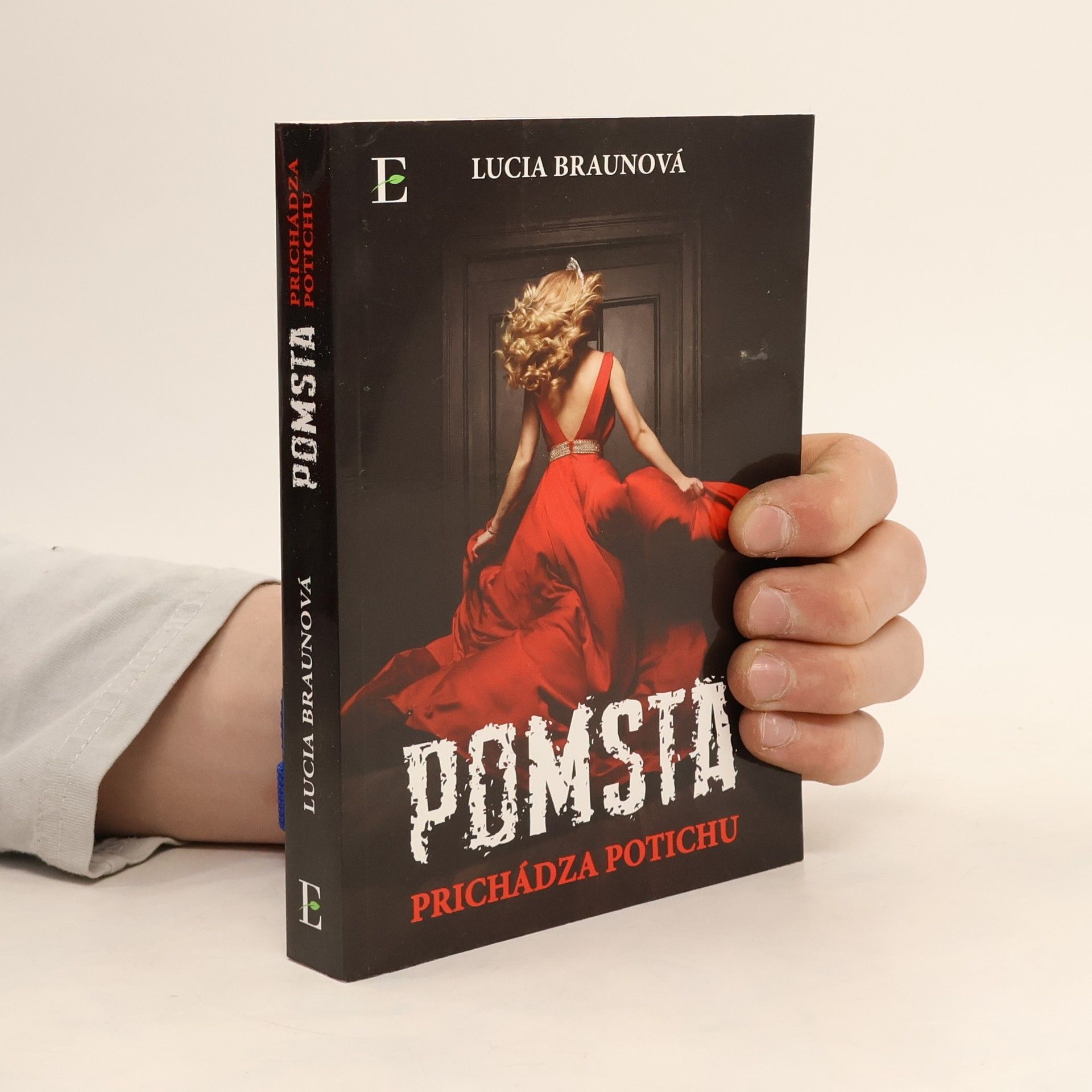 Pomsta prichádza potichu