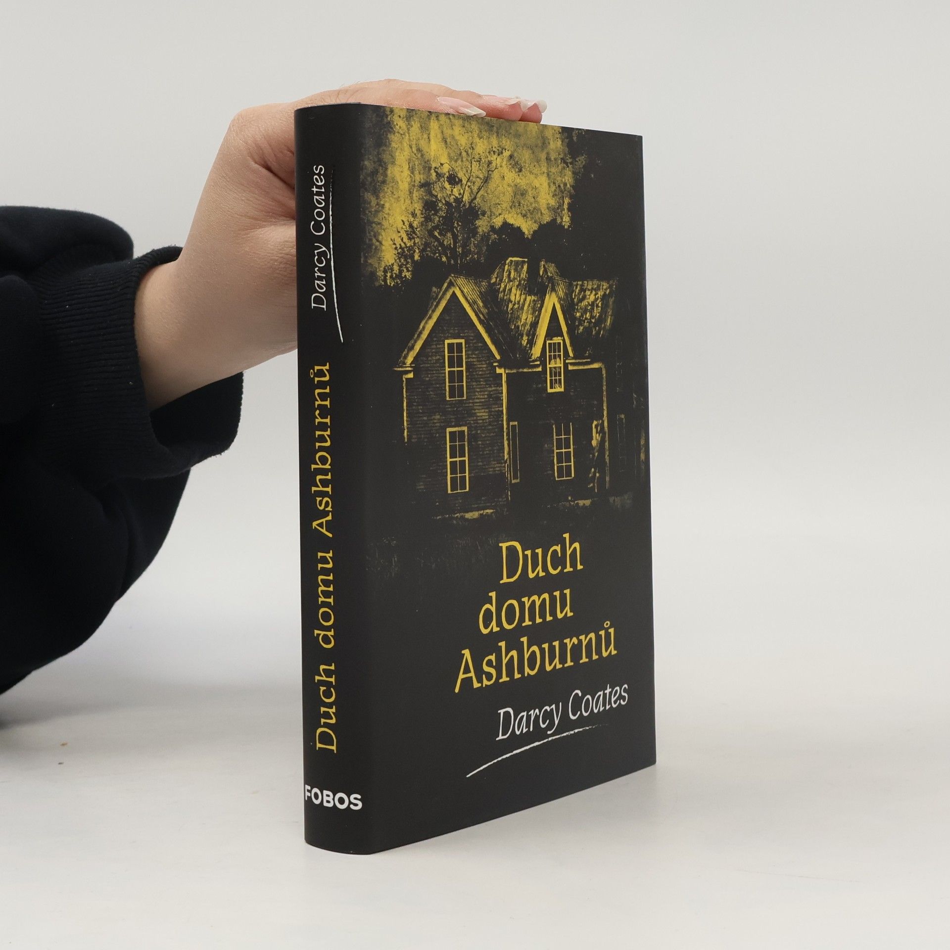 Darcy Coates Duch domu Ashburnů