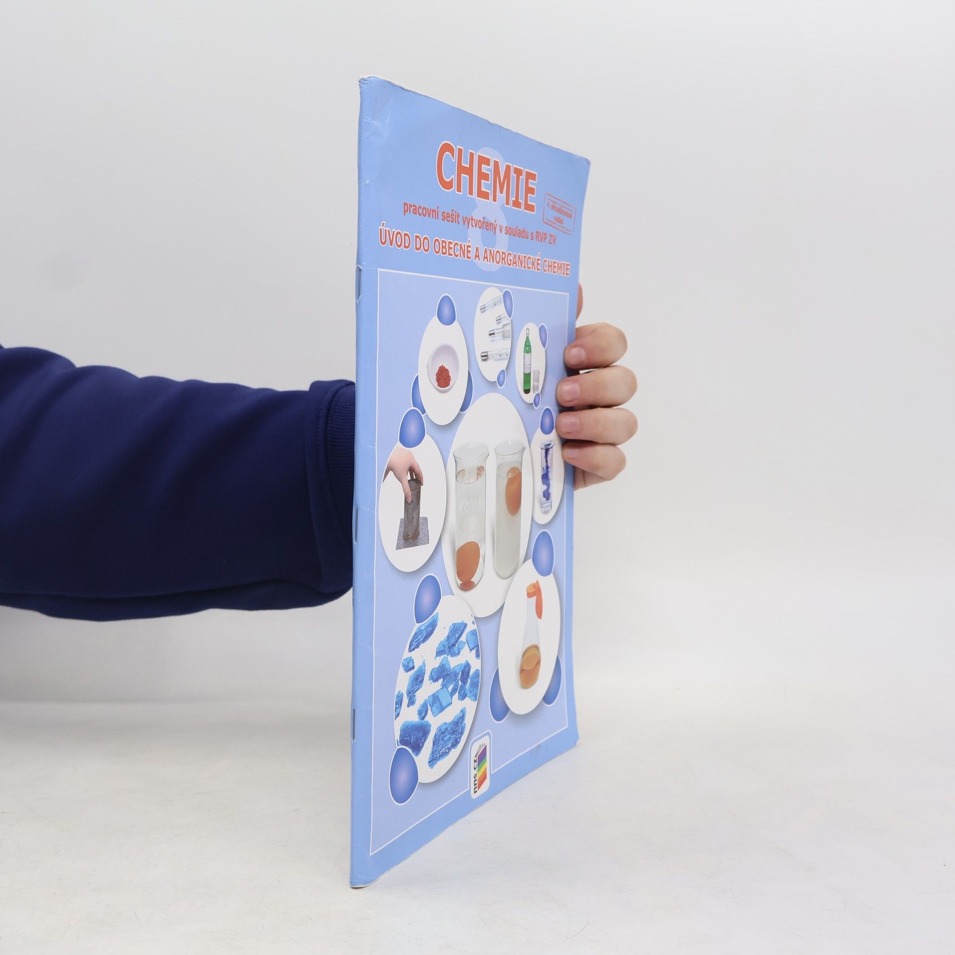 Josef Mach Chemie 8 : pracovní sešit vytvořený v souladu s RVP ZV : úvod do obecné a anorganické chemie : doporučujeme pro 8. ročník základní školy nebo odpovídající ročníky víceletého gymnázia
