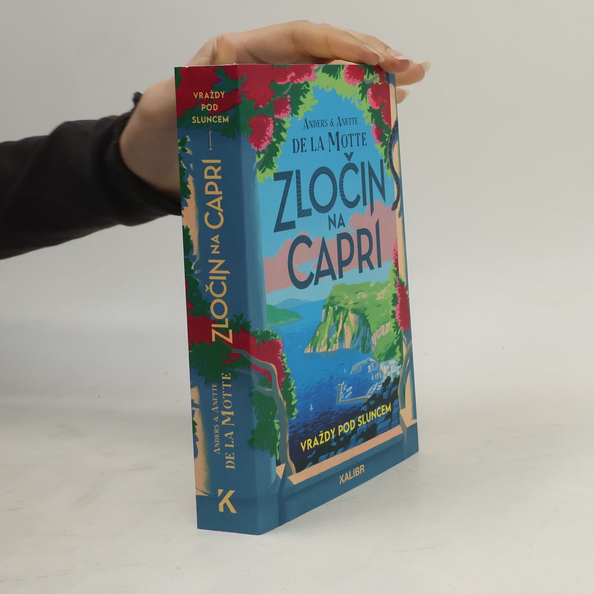 Anette De la Motte Vraždy pod sluncem 1: Zločin na Capri