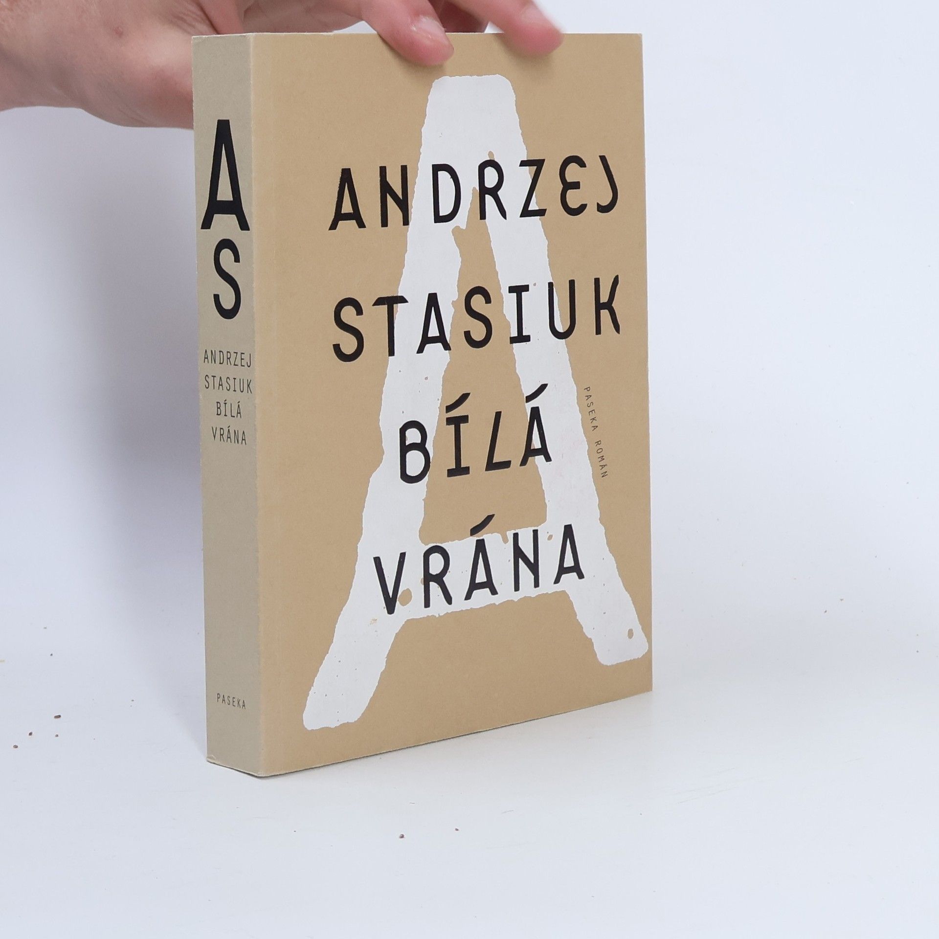 Andrzej Stasiuk Bílá vrána